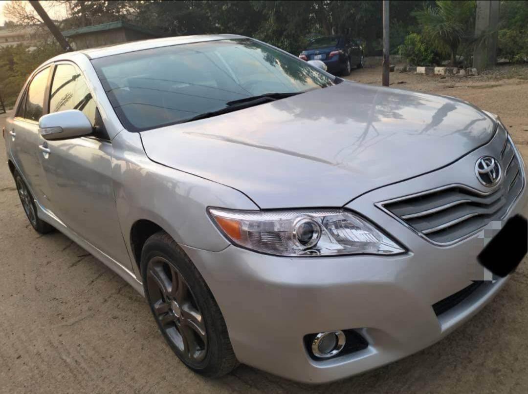 Car Image 2