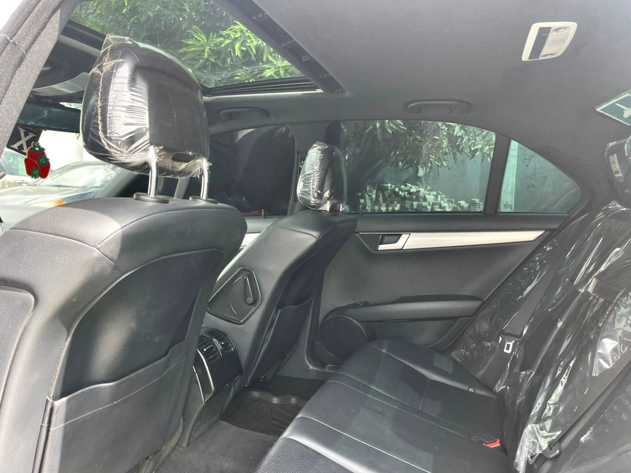 Car Image 4