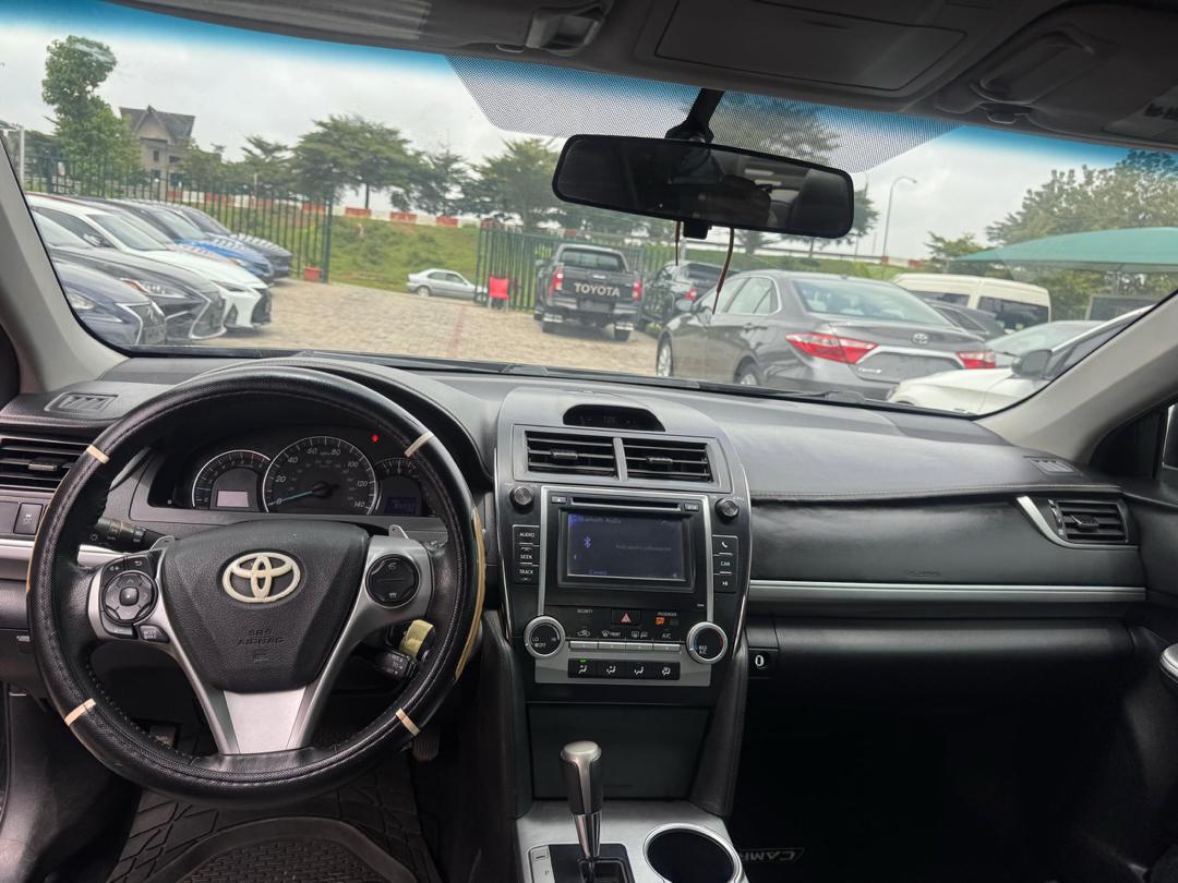 Car Image 4