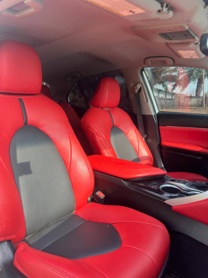 Car Image 4