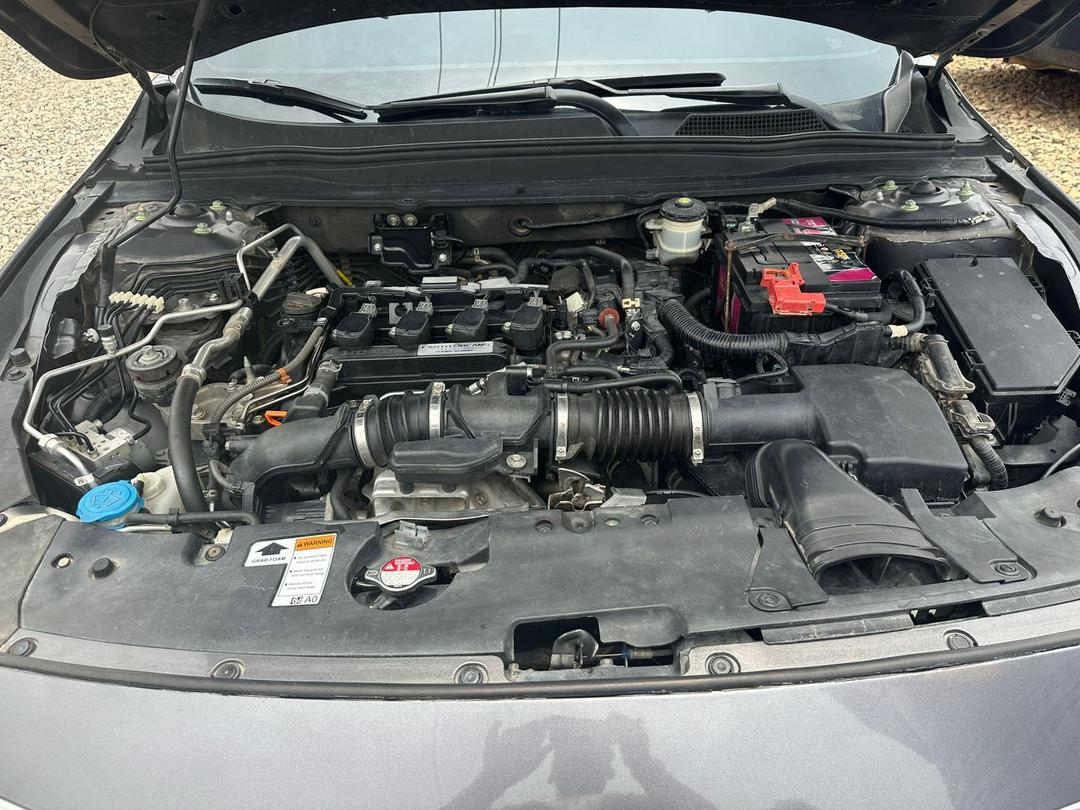 Car Image 8