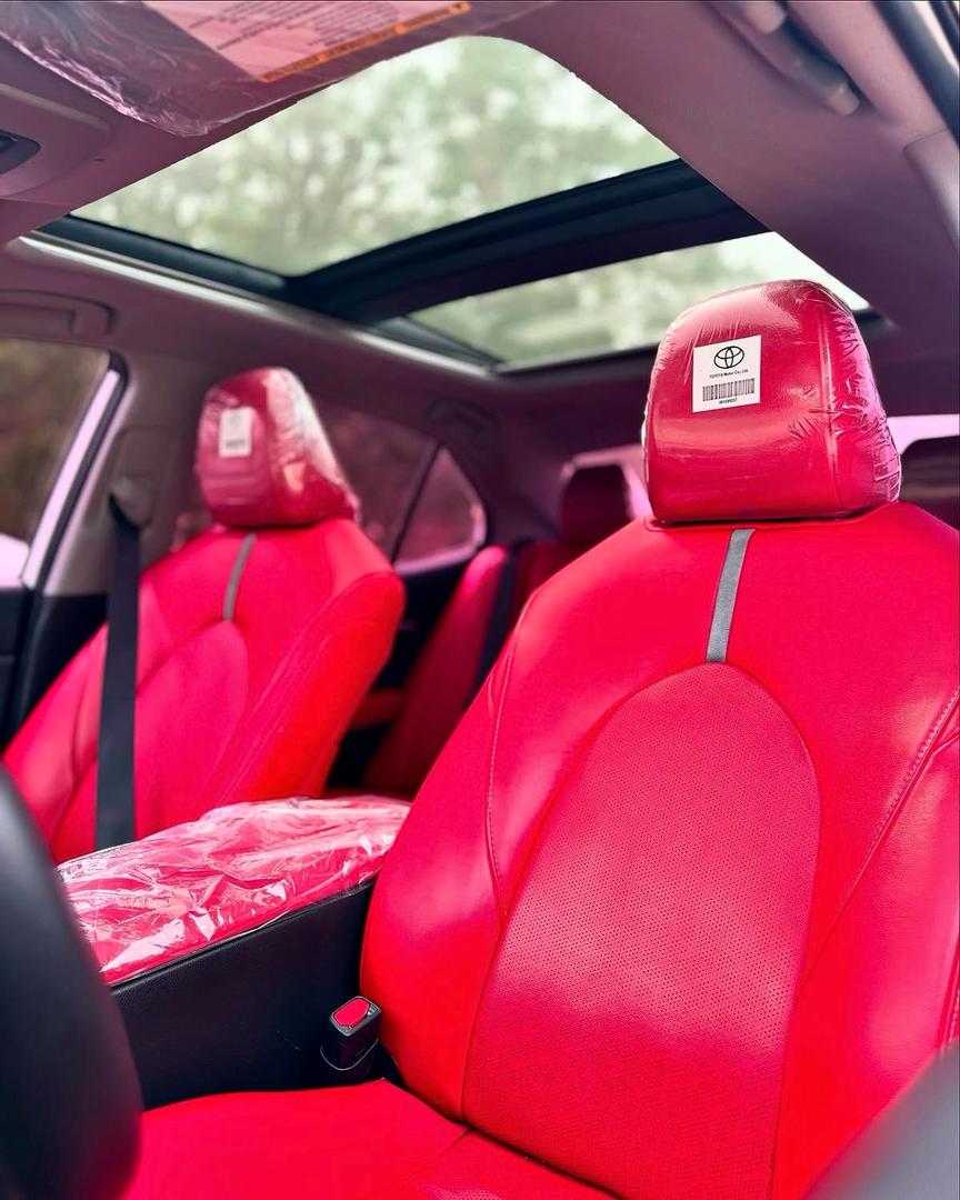 Car Image 4