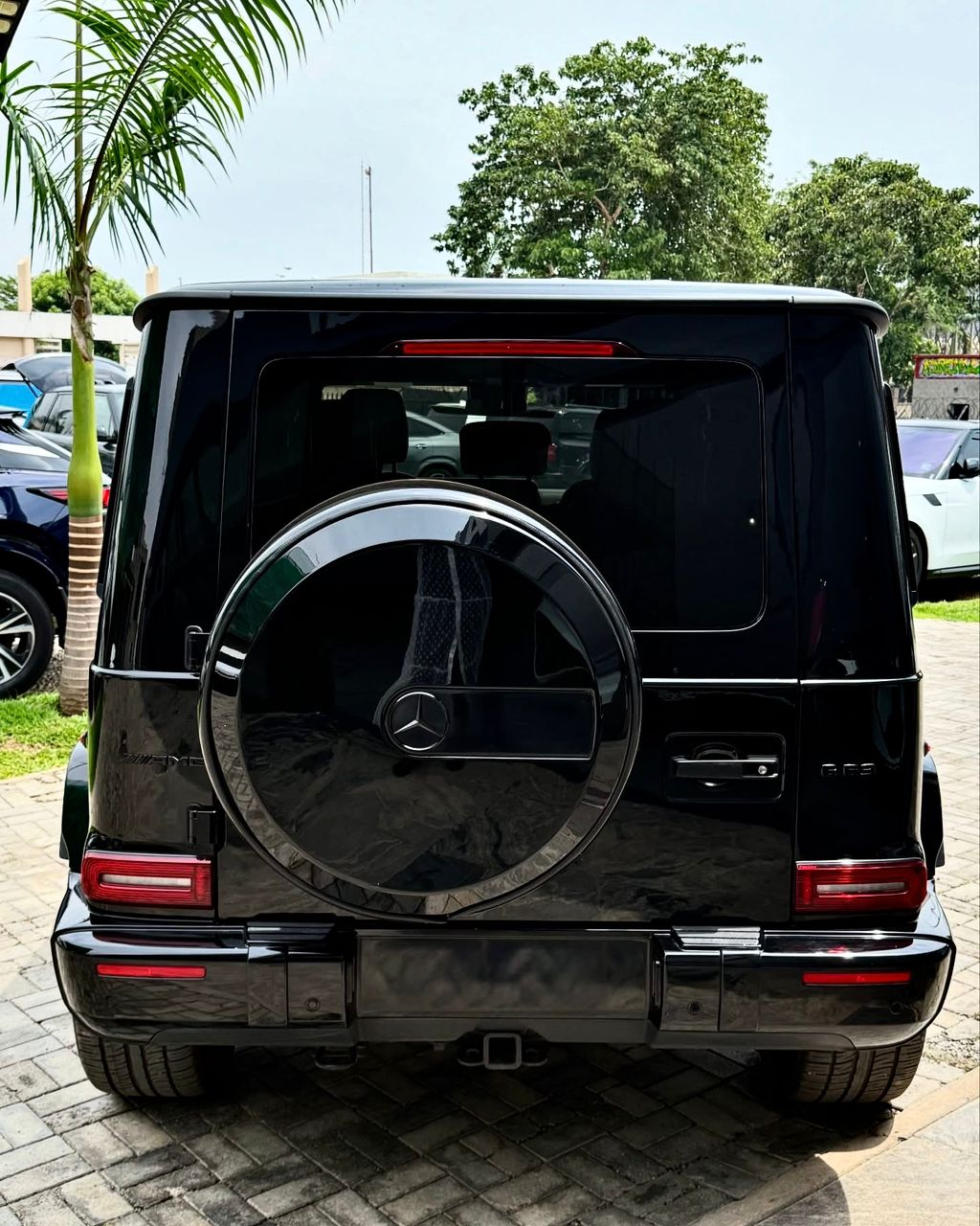 Car Image 8