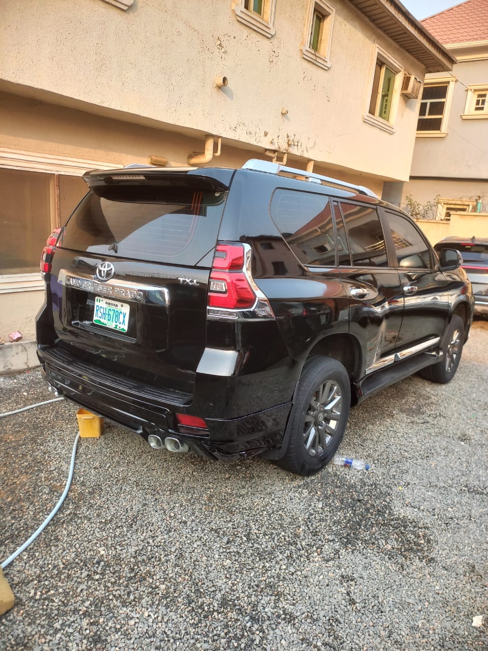 Car Image 10