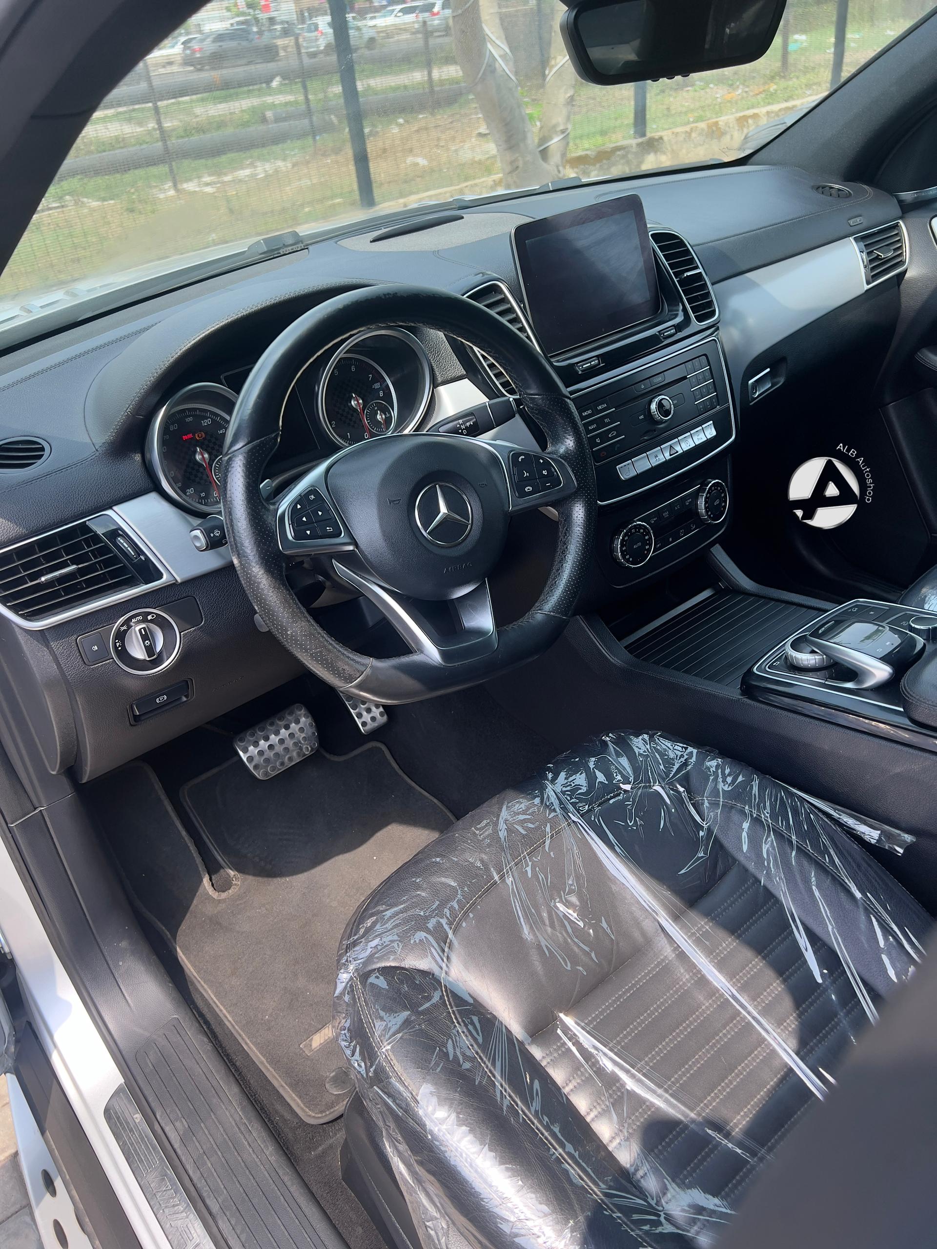 Car Image 6