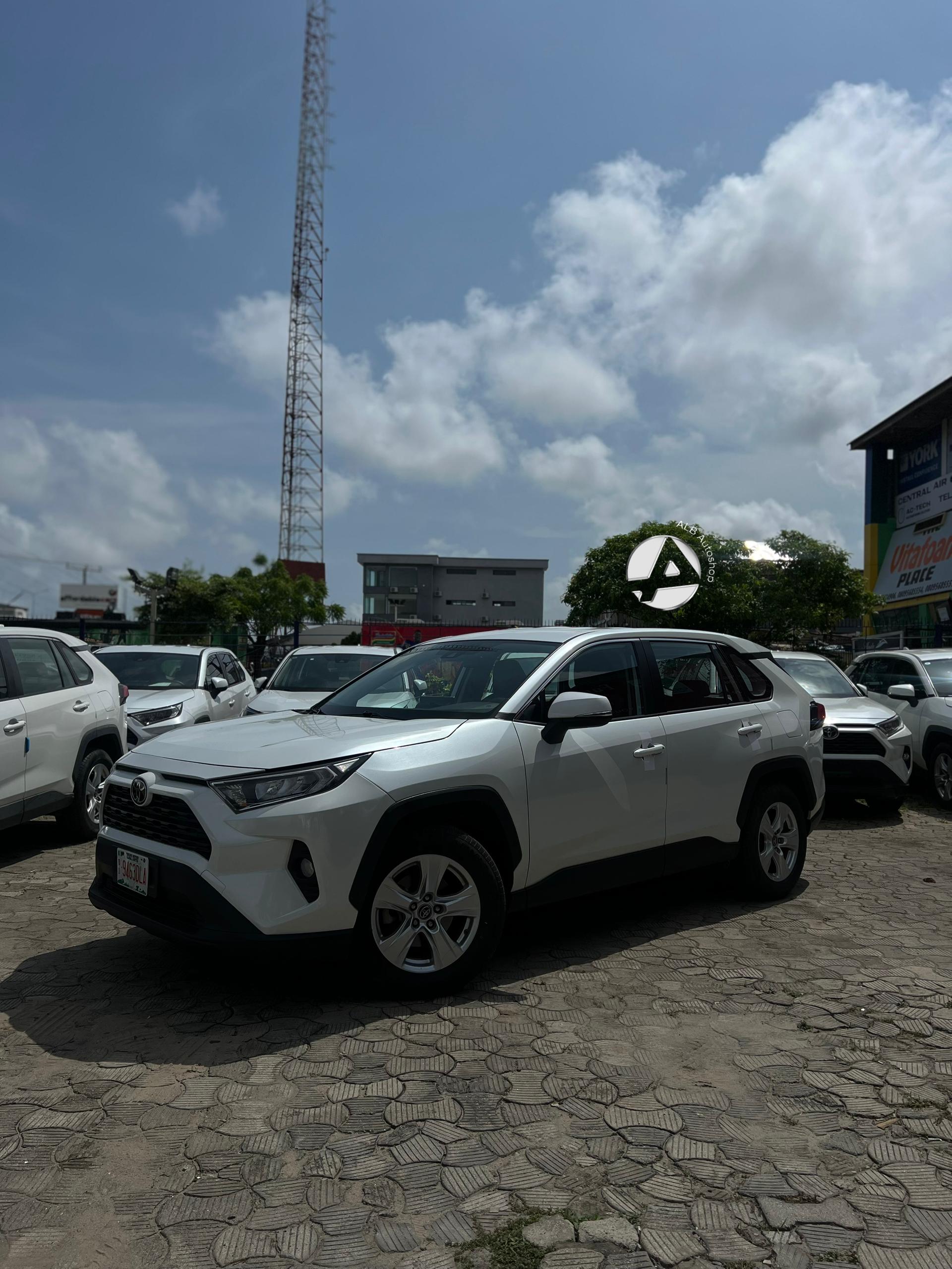 Car Image 2
