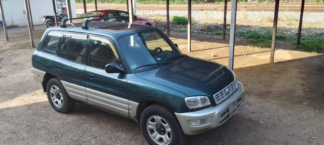 Car Image 14