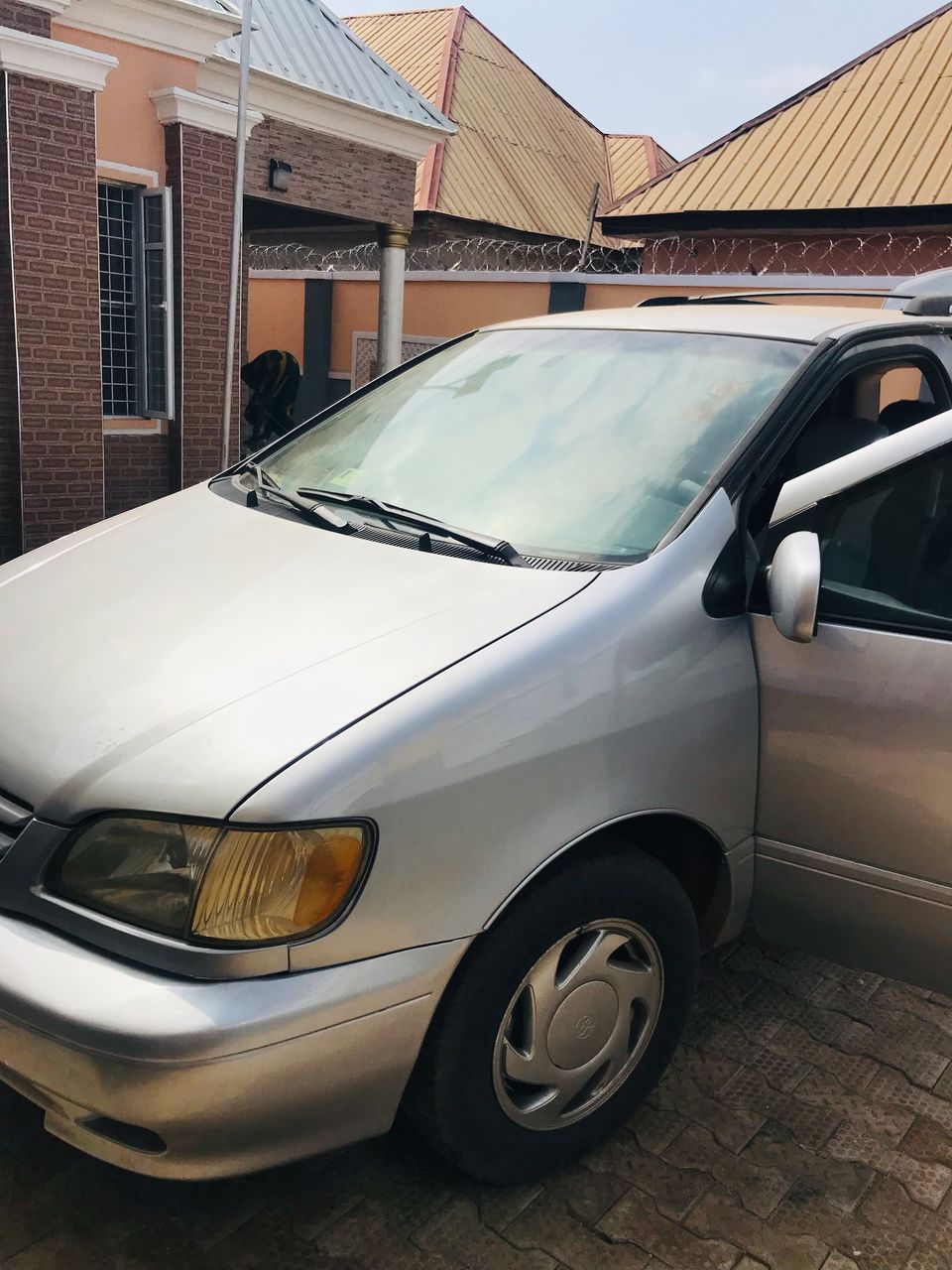 Car Image 4