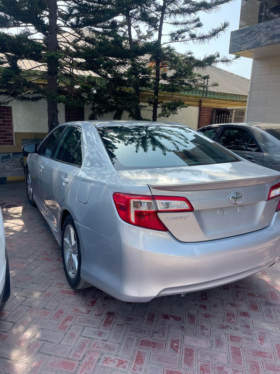 Car Image 7