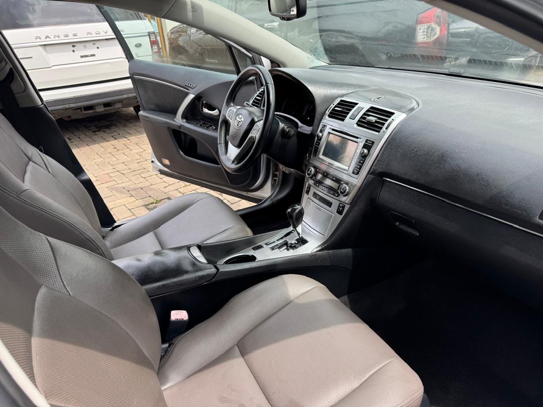Car Image 5