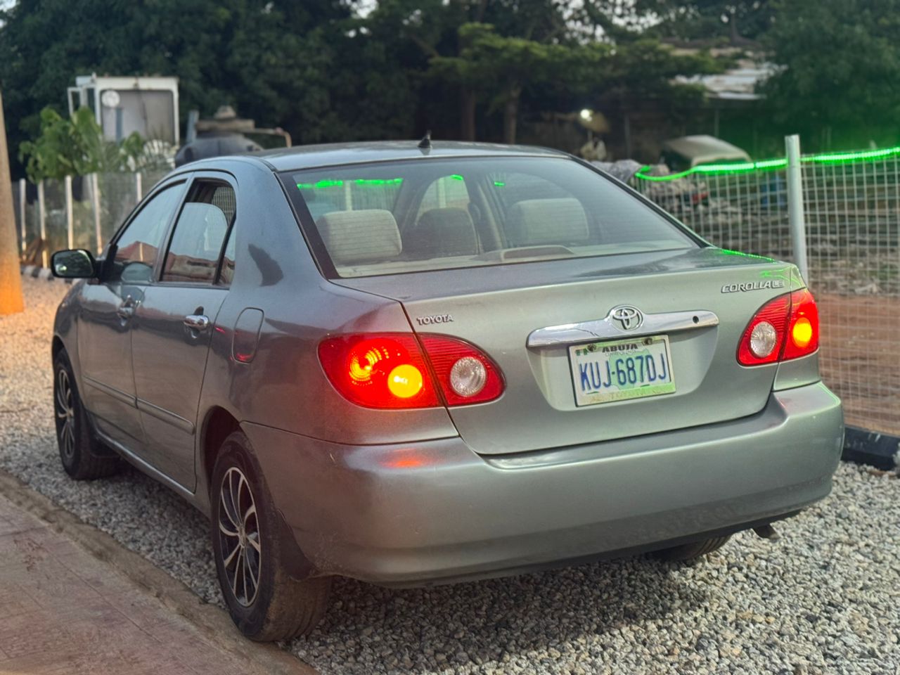 Car Image 9