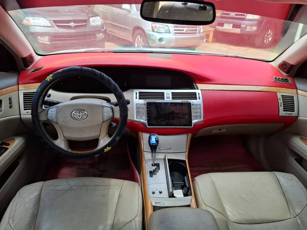 Car Image 7