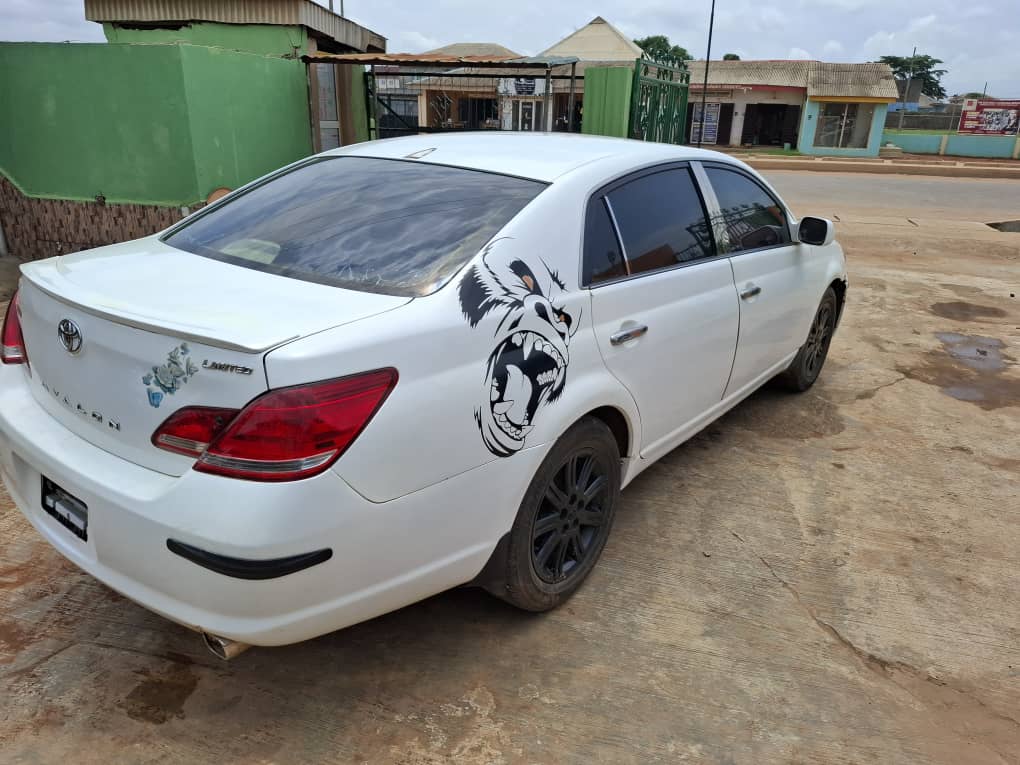 Car Image 6