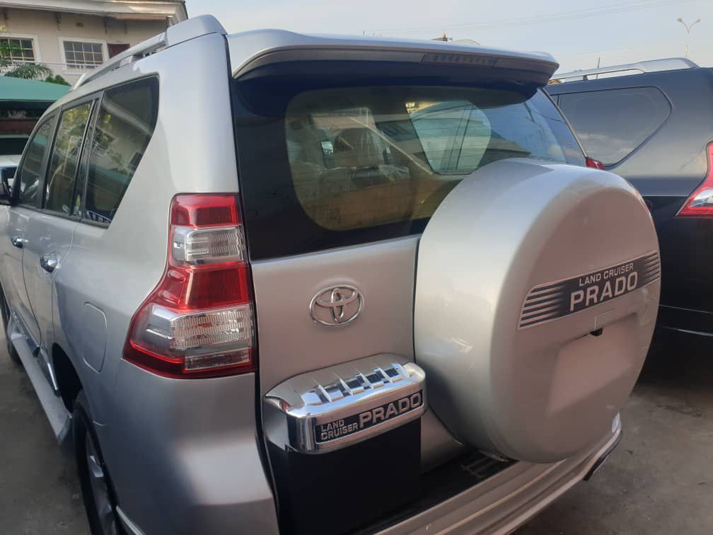 Car Image 4