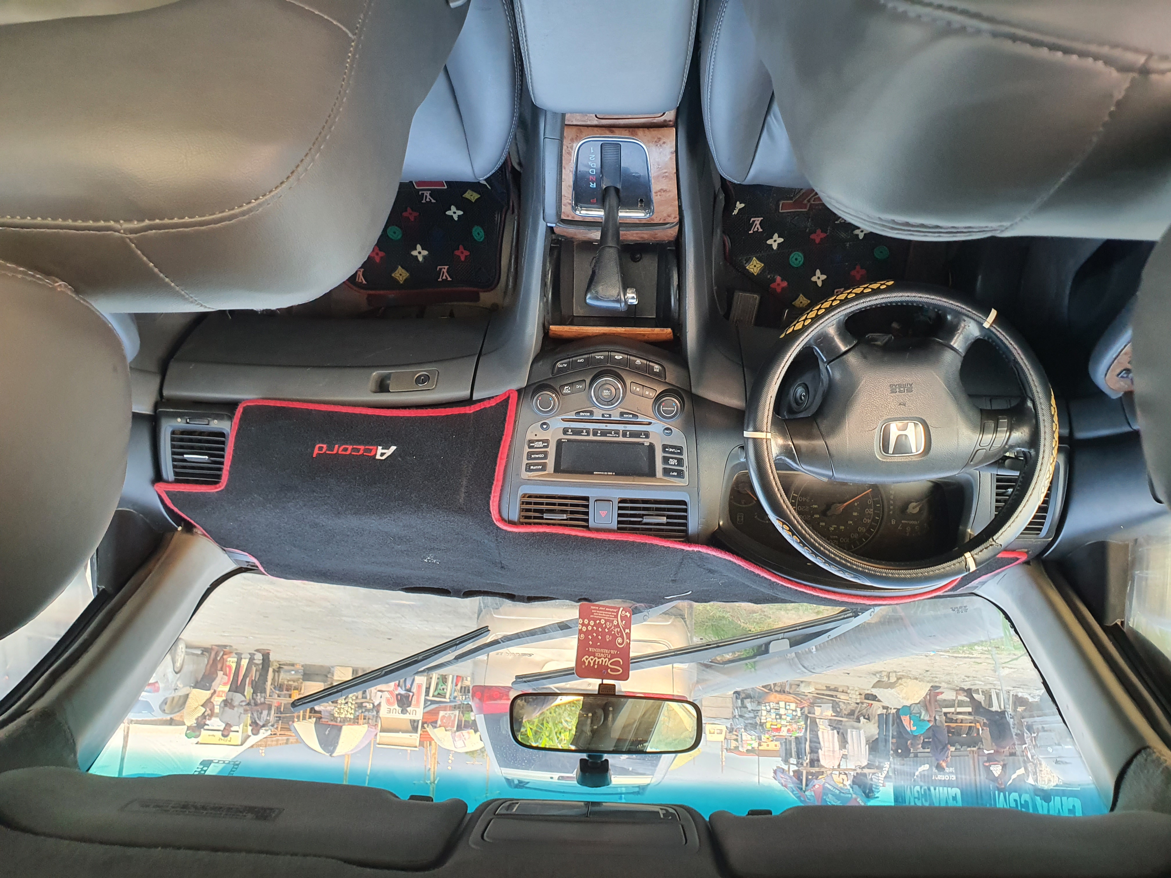 Car Image 5
