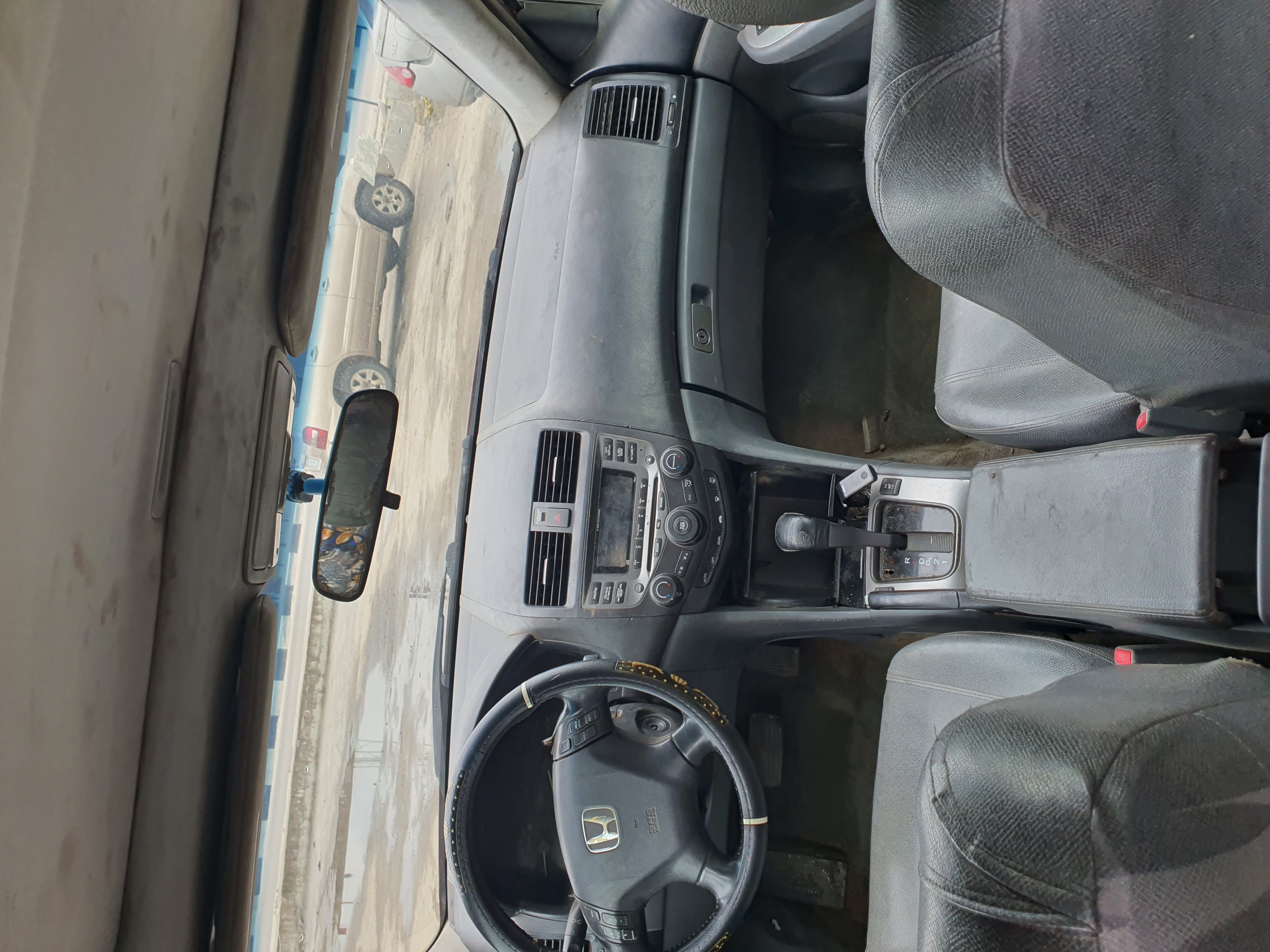 Car Image 4