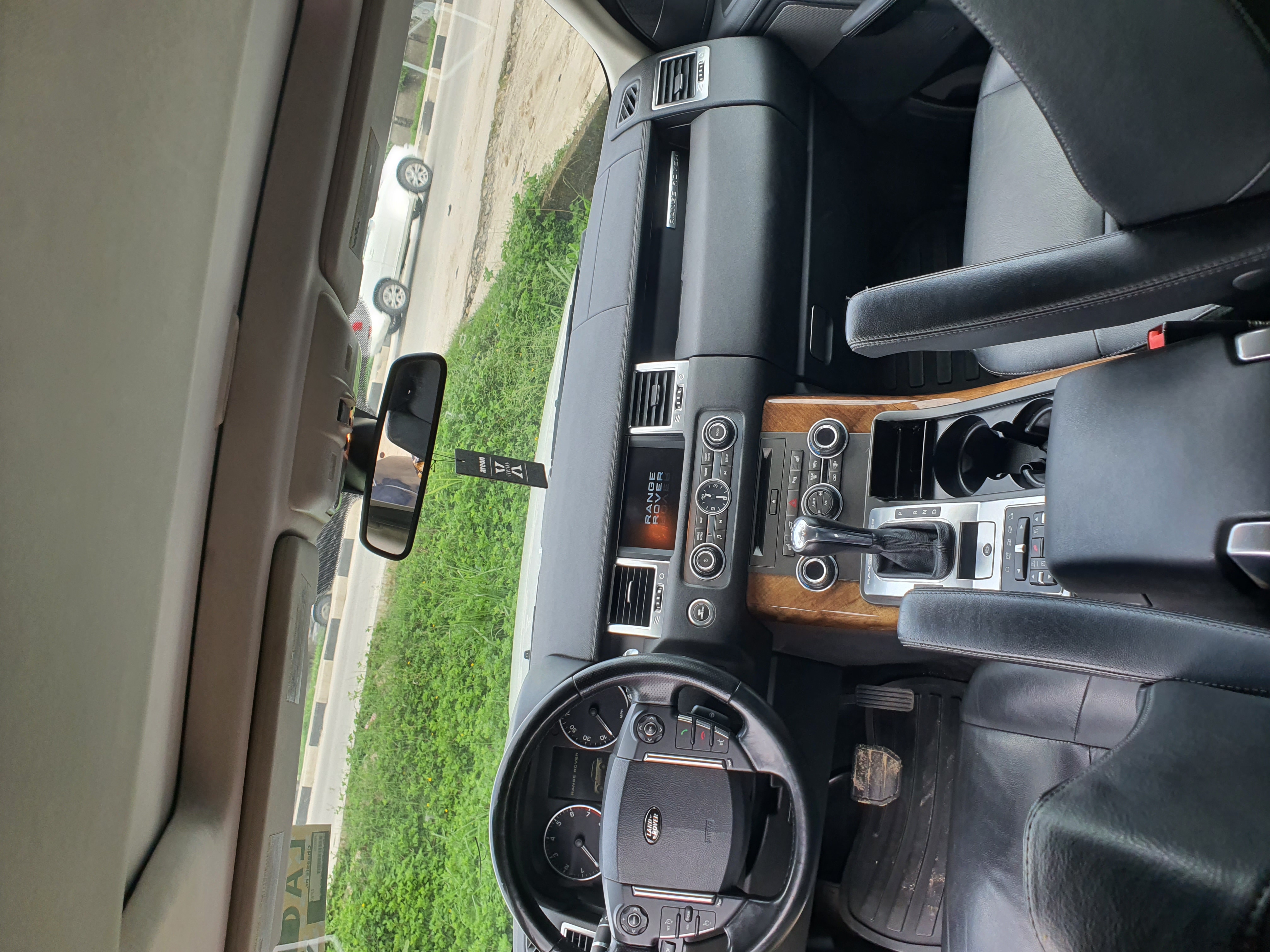 Car Image 5