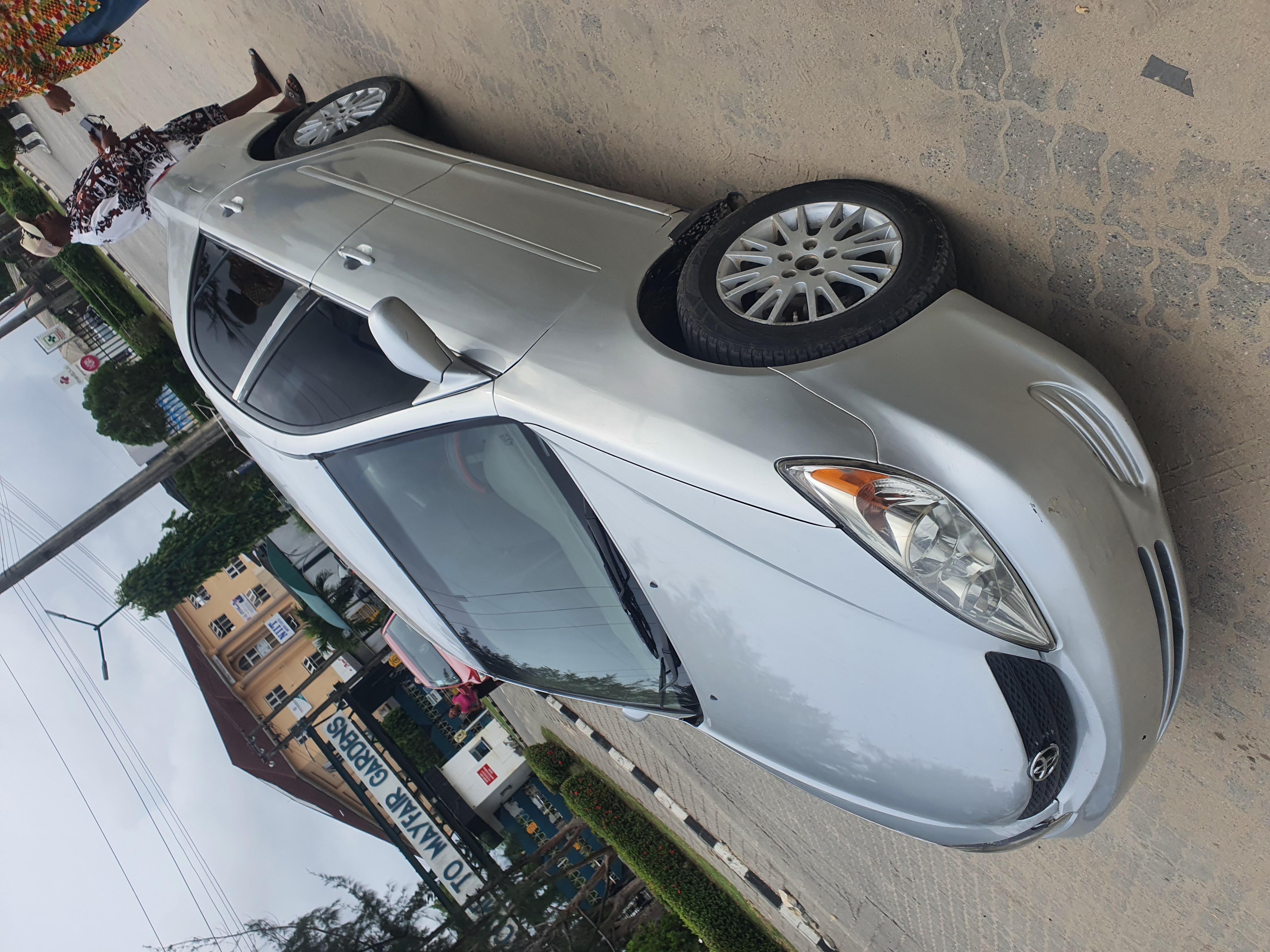Car Image 9