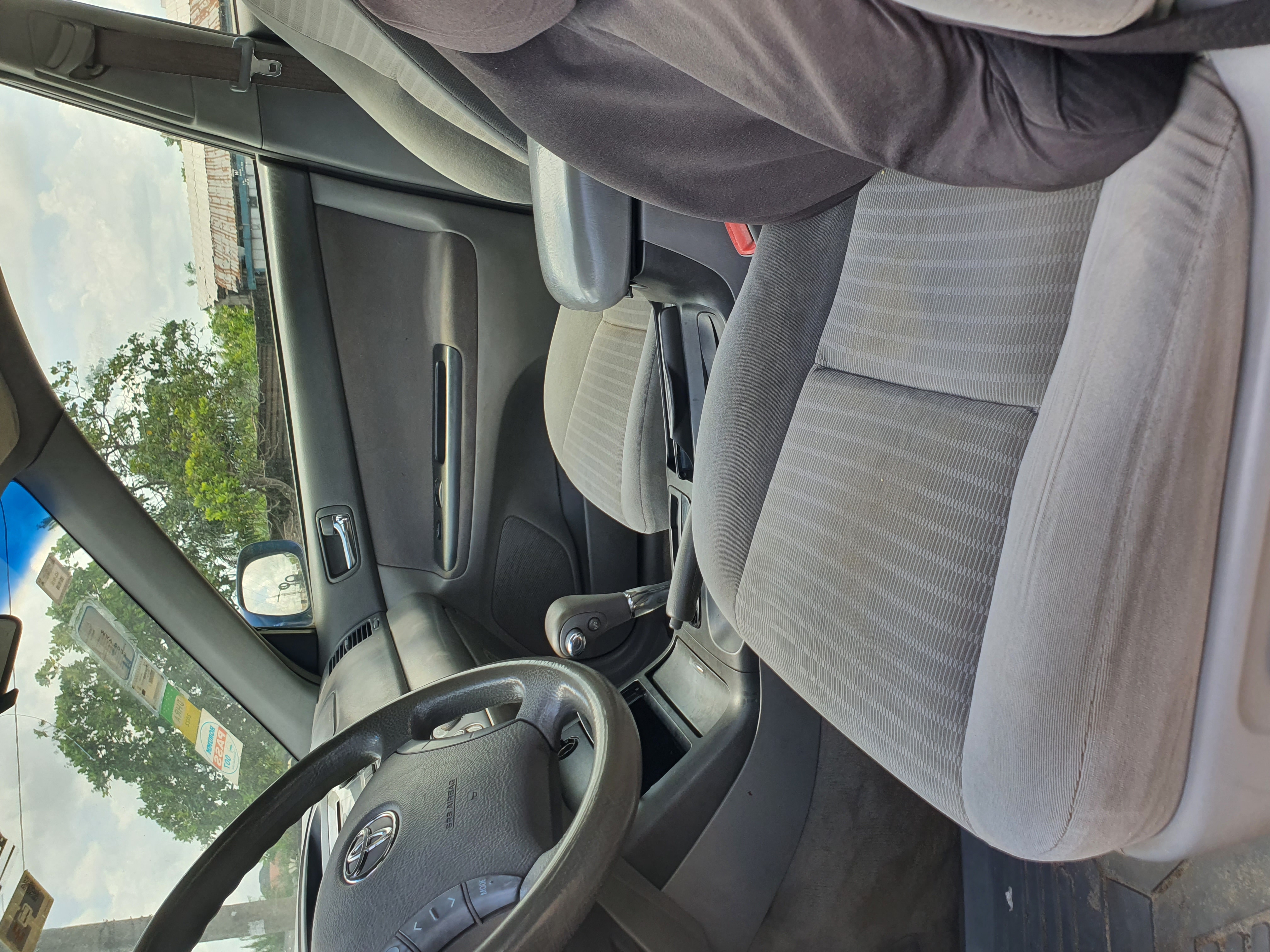 Car Image 8