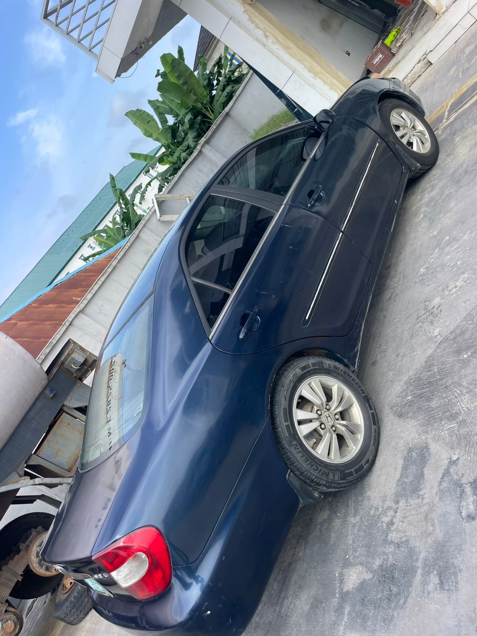 Car Image 8