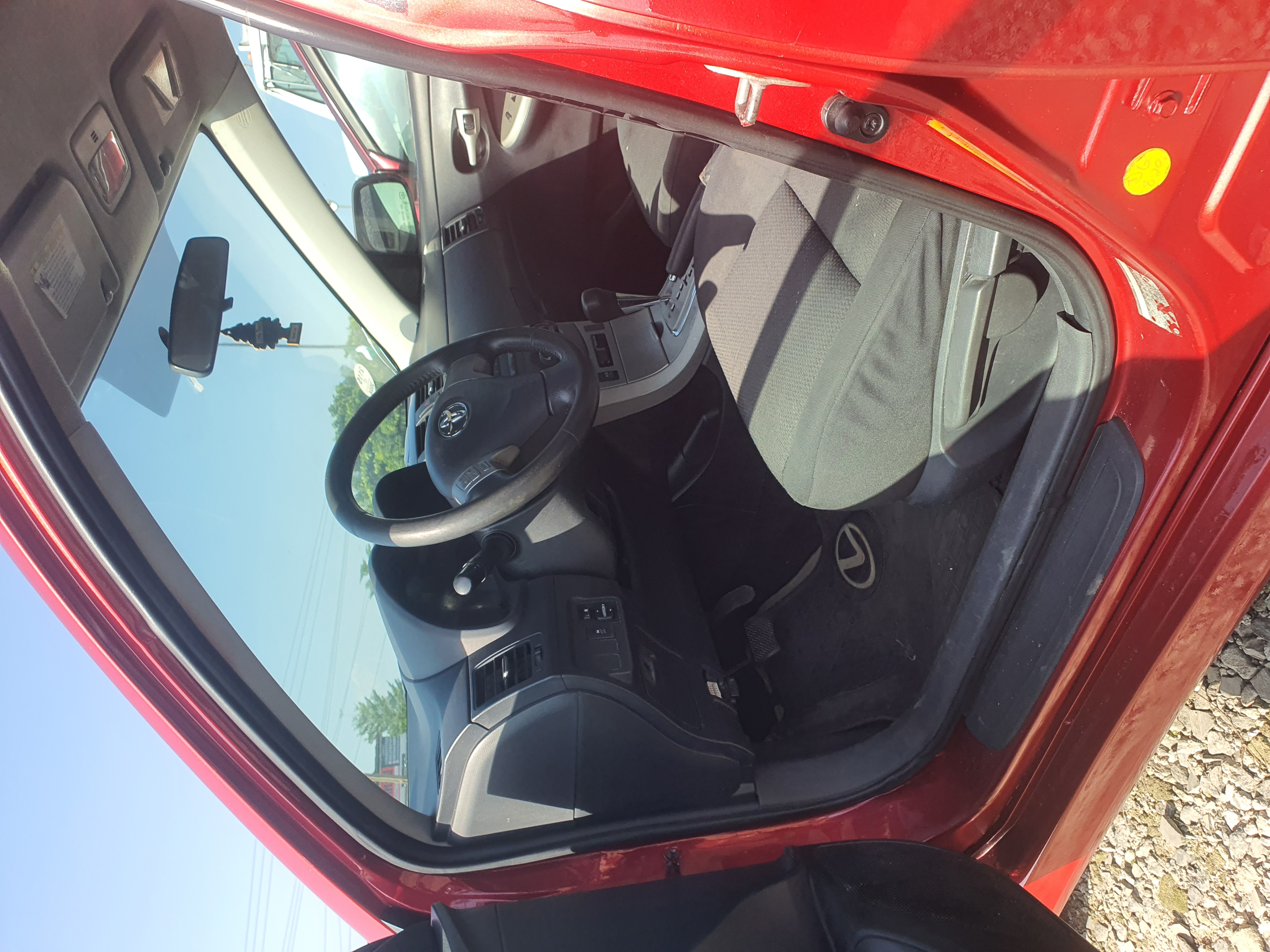 Car Image 8