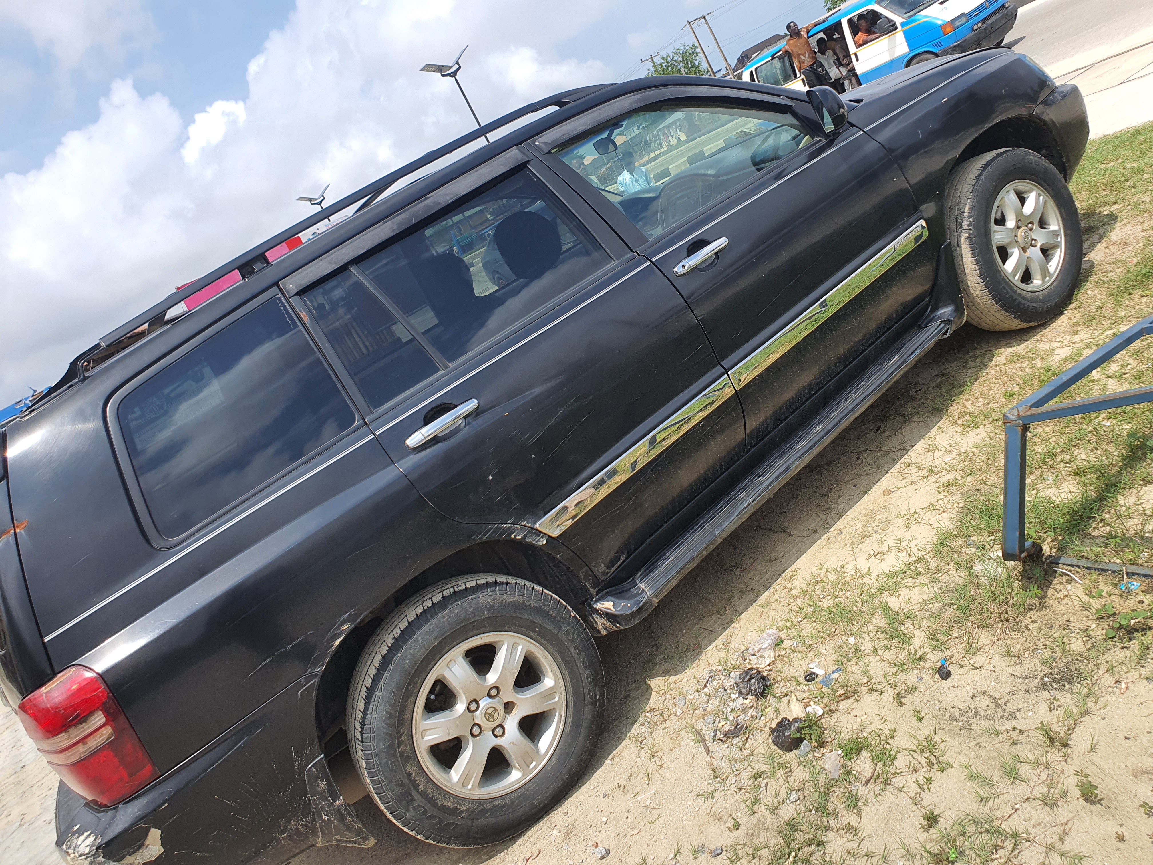 Car Image 4