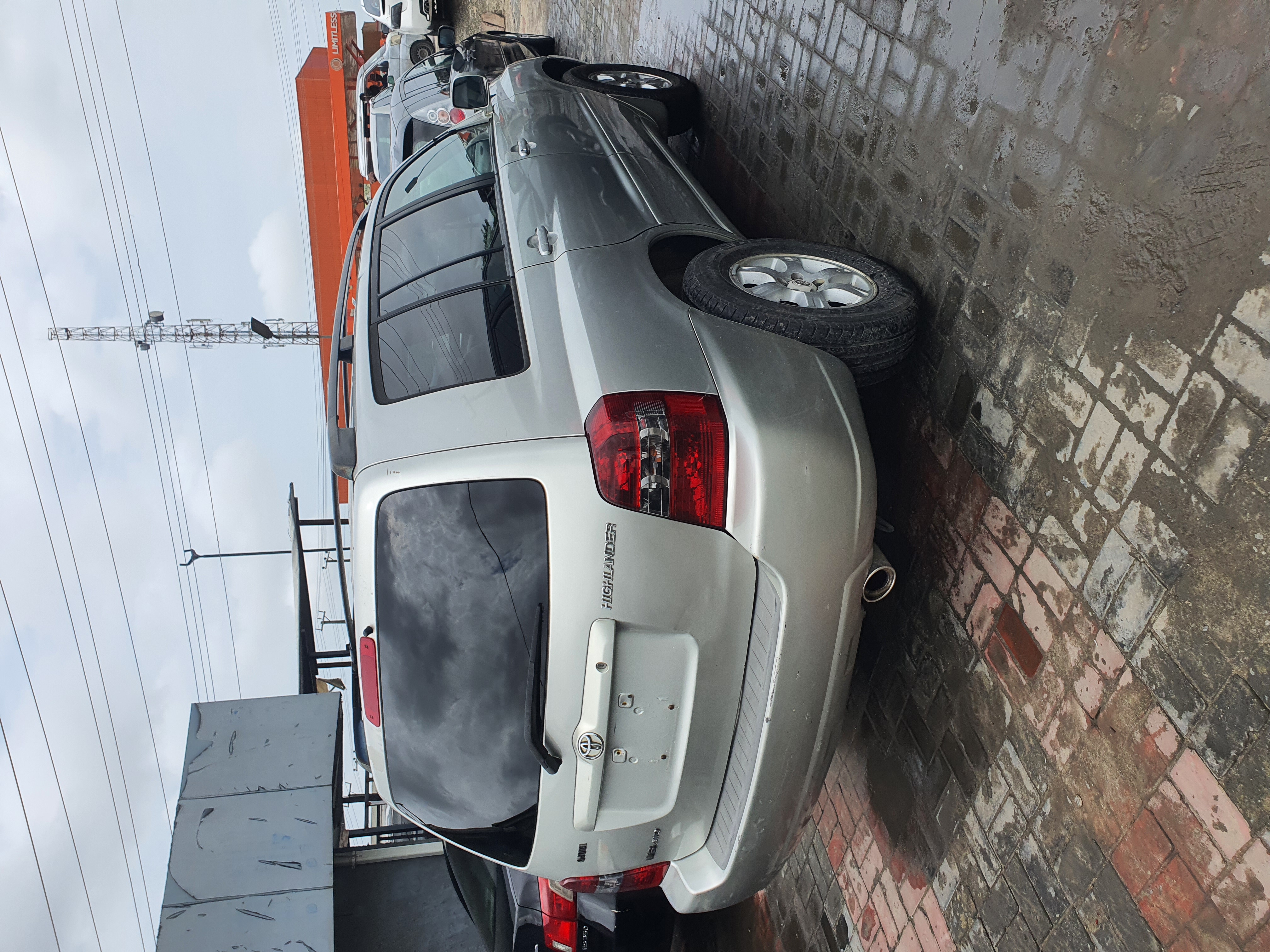 Car Image 7