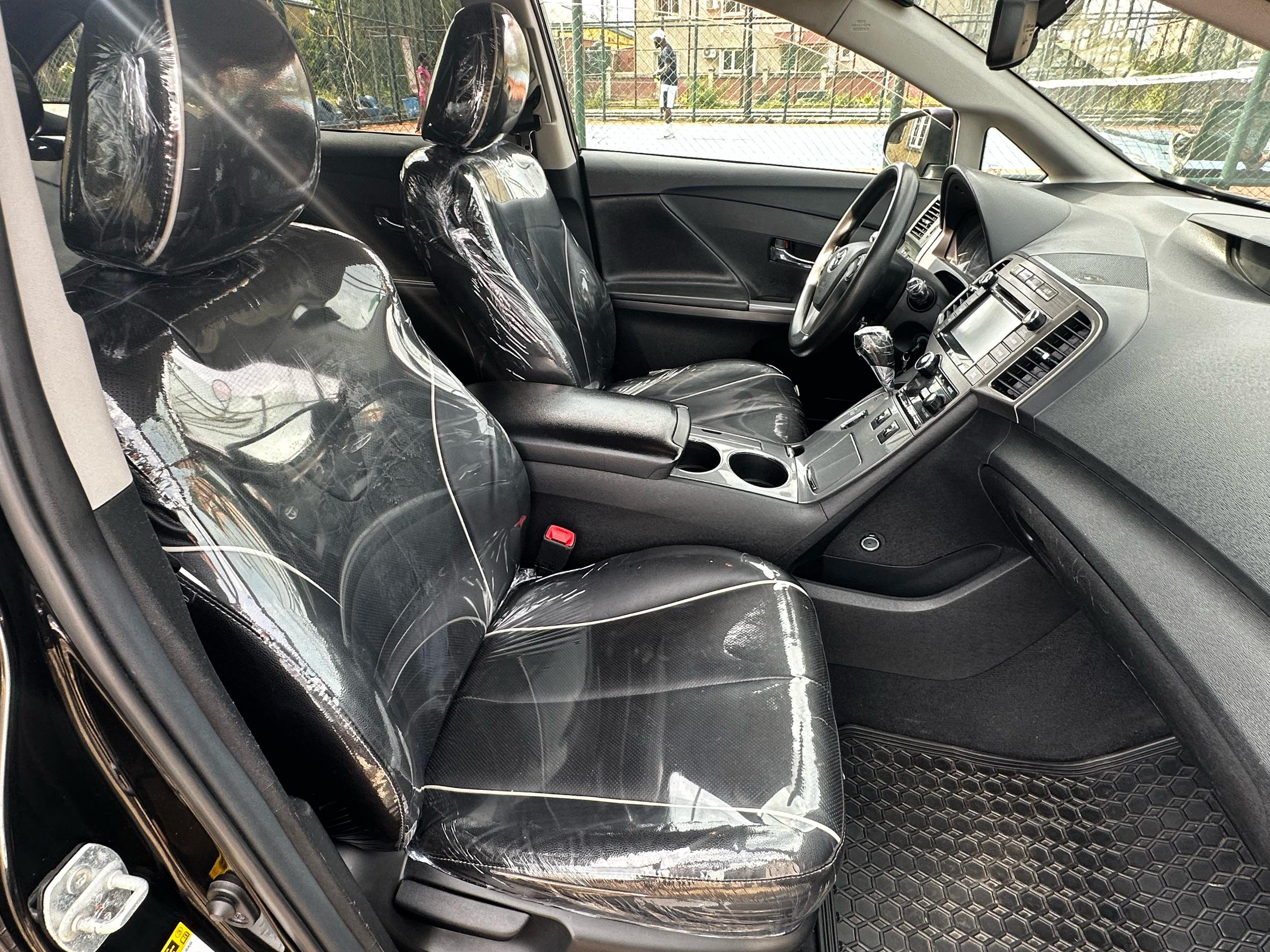 Car Image 15