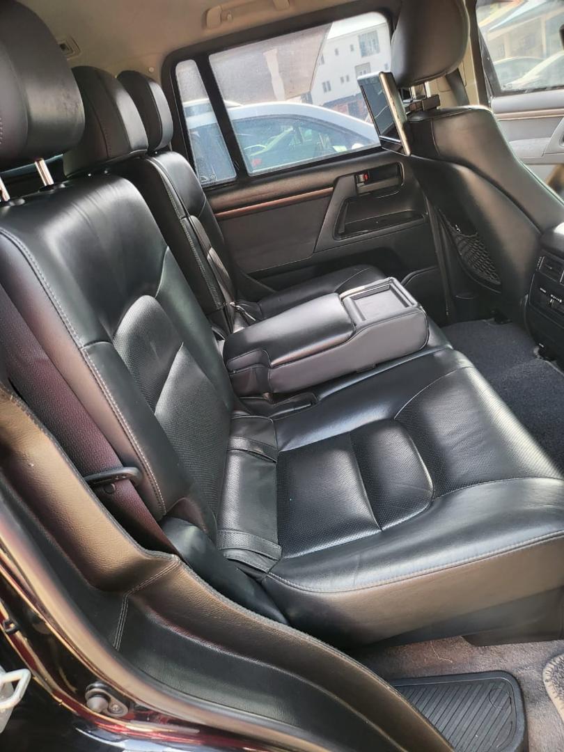 Car Image 4