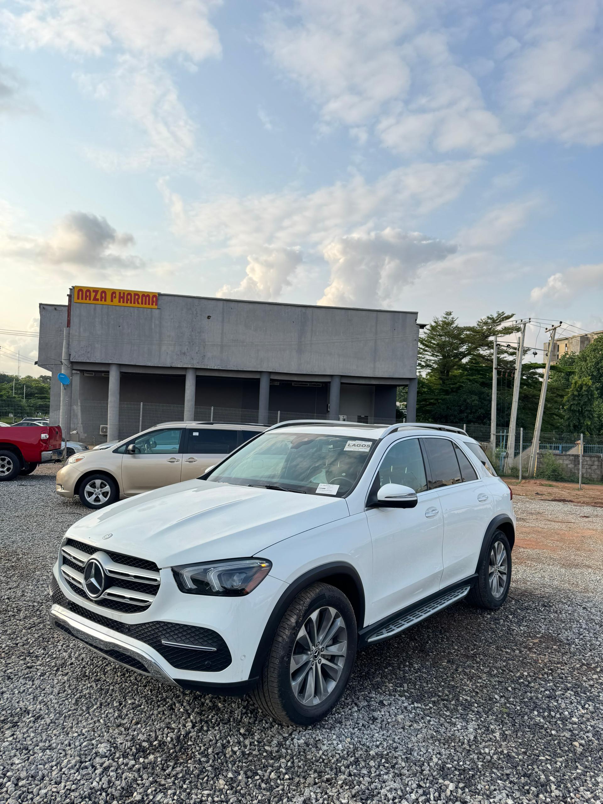 Car Image 5