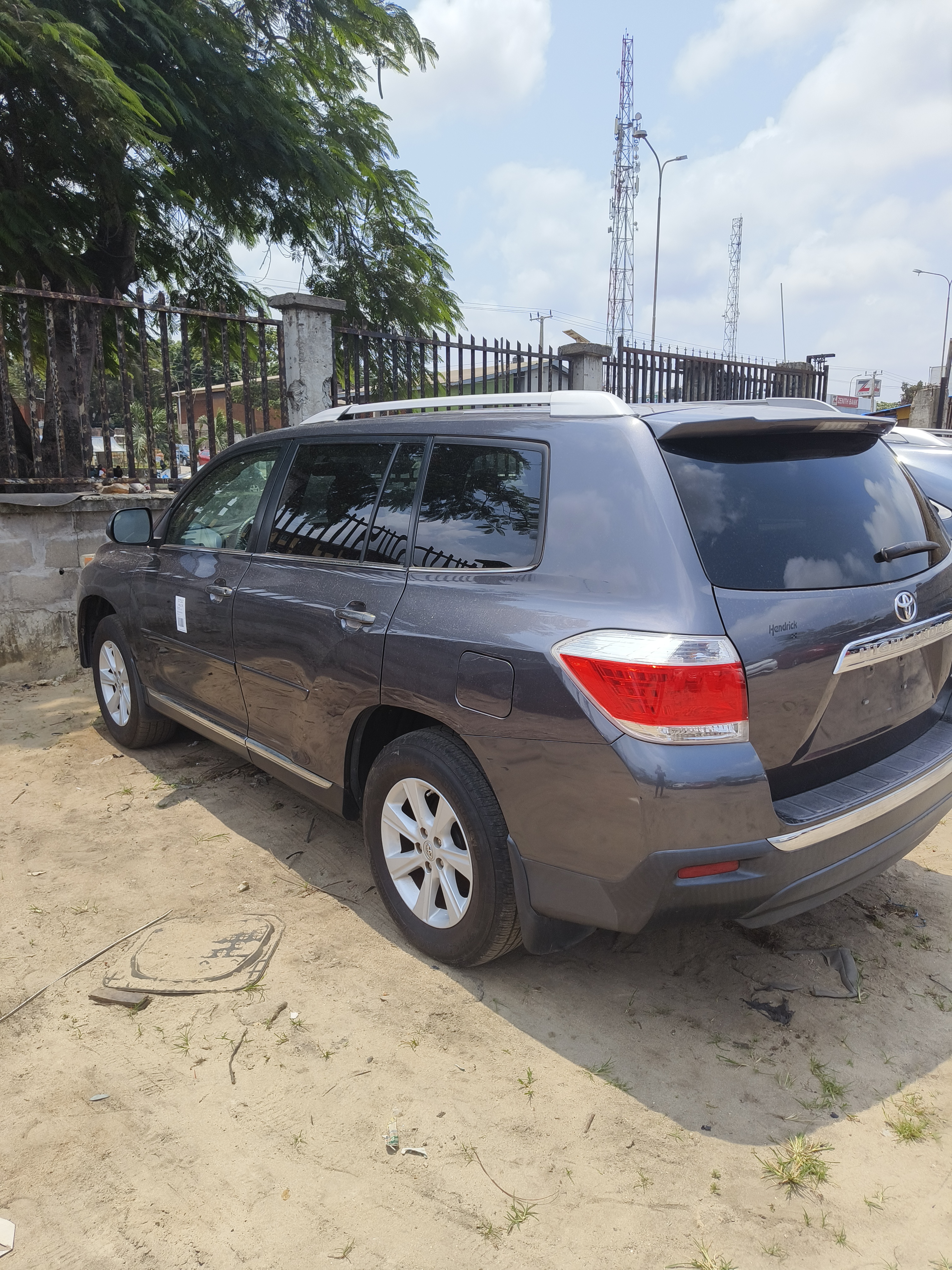 Car Image 6