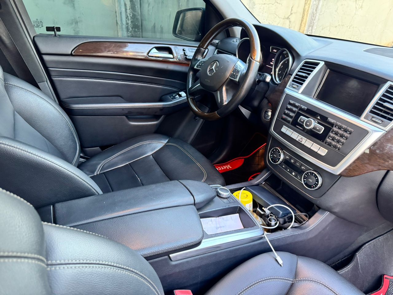 Car Image 6