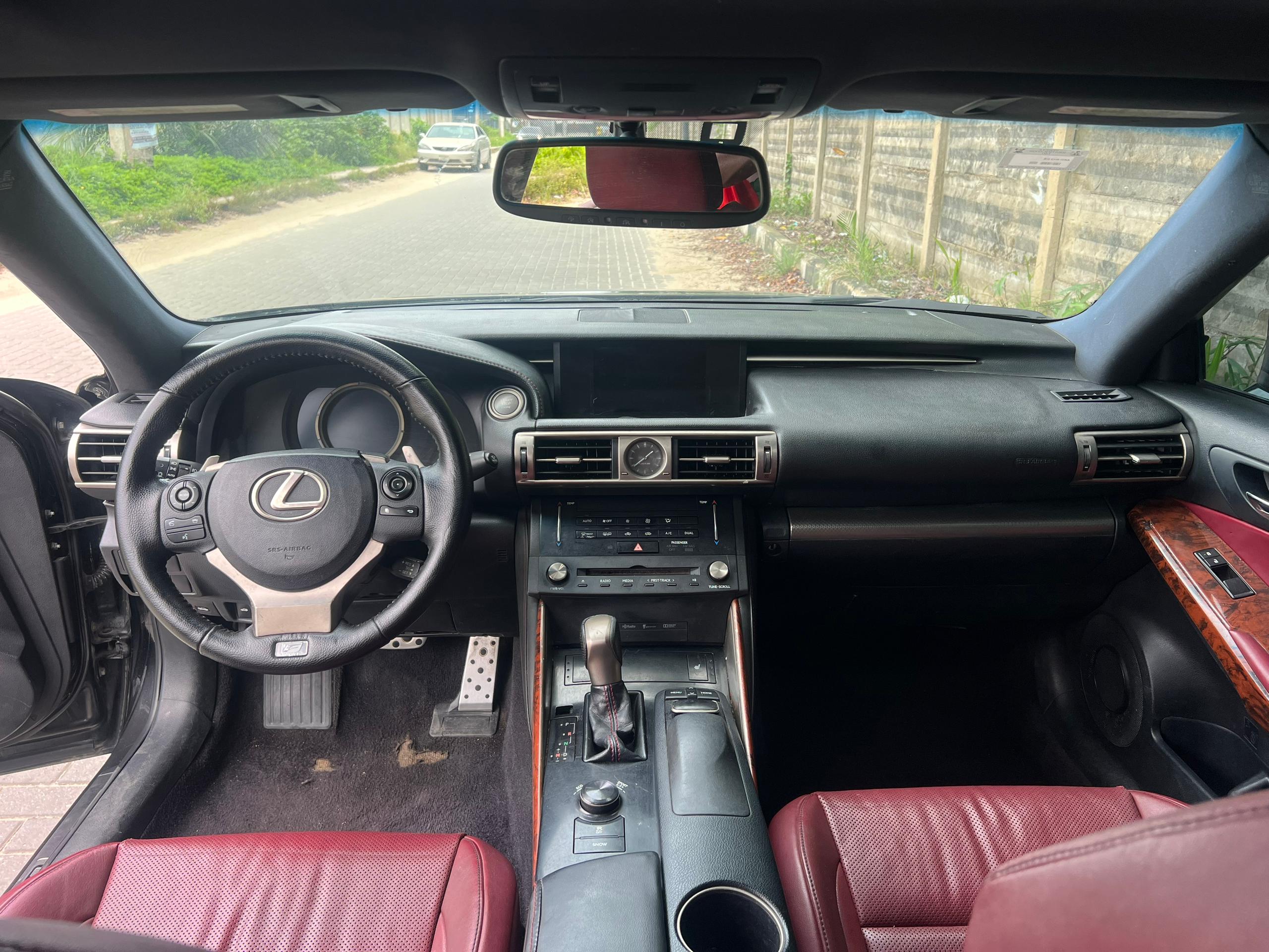 Car Image 8