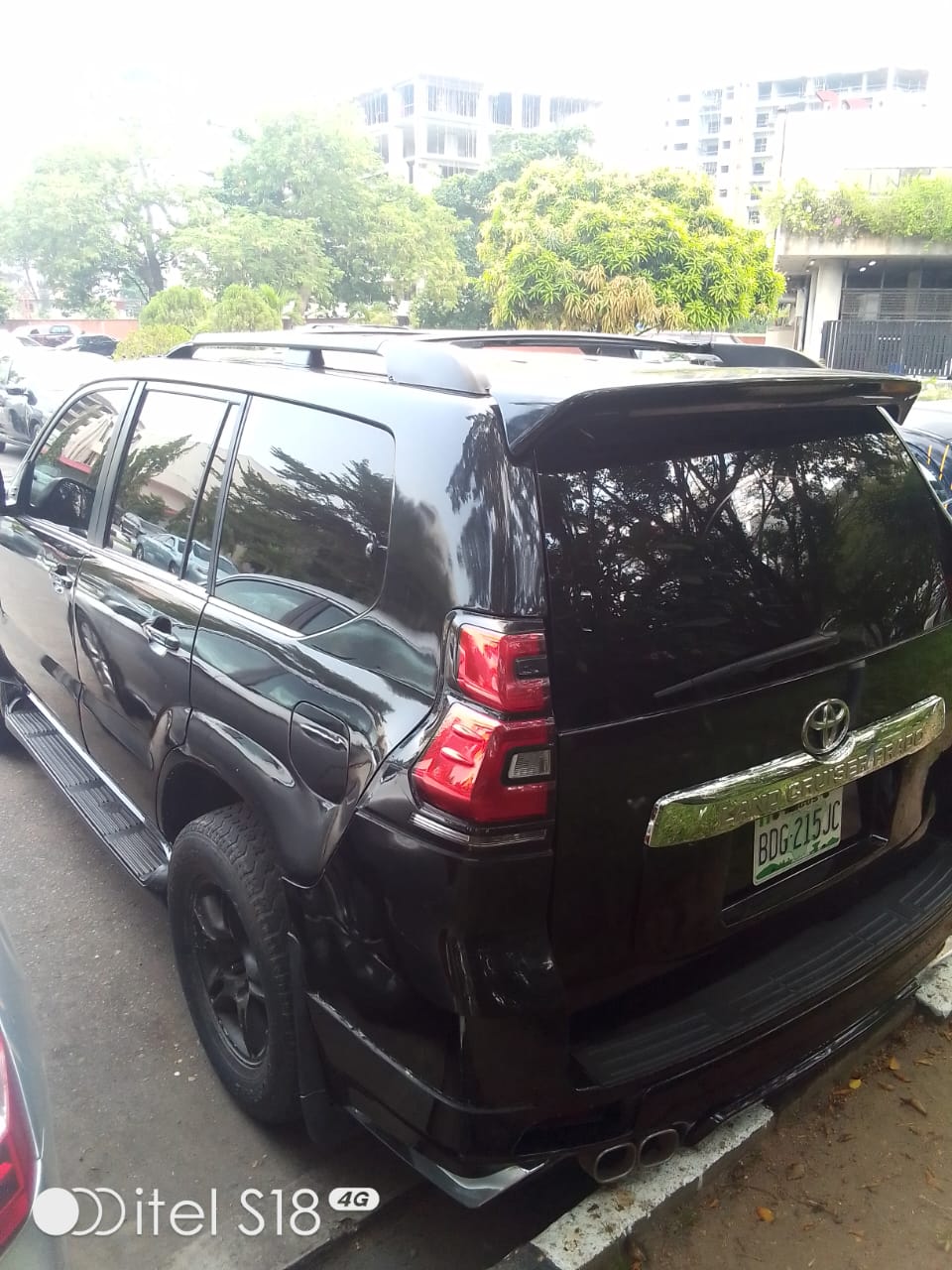 Car Image 11