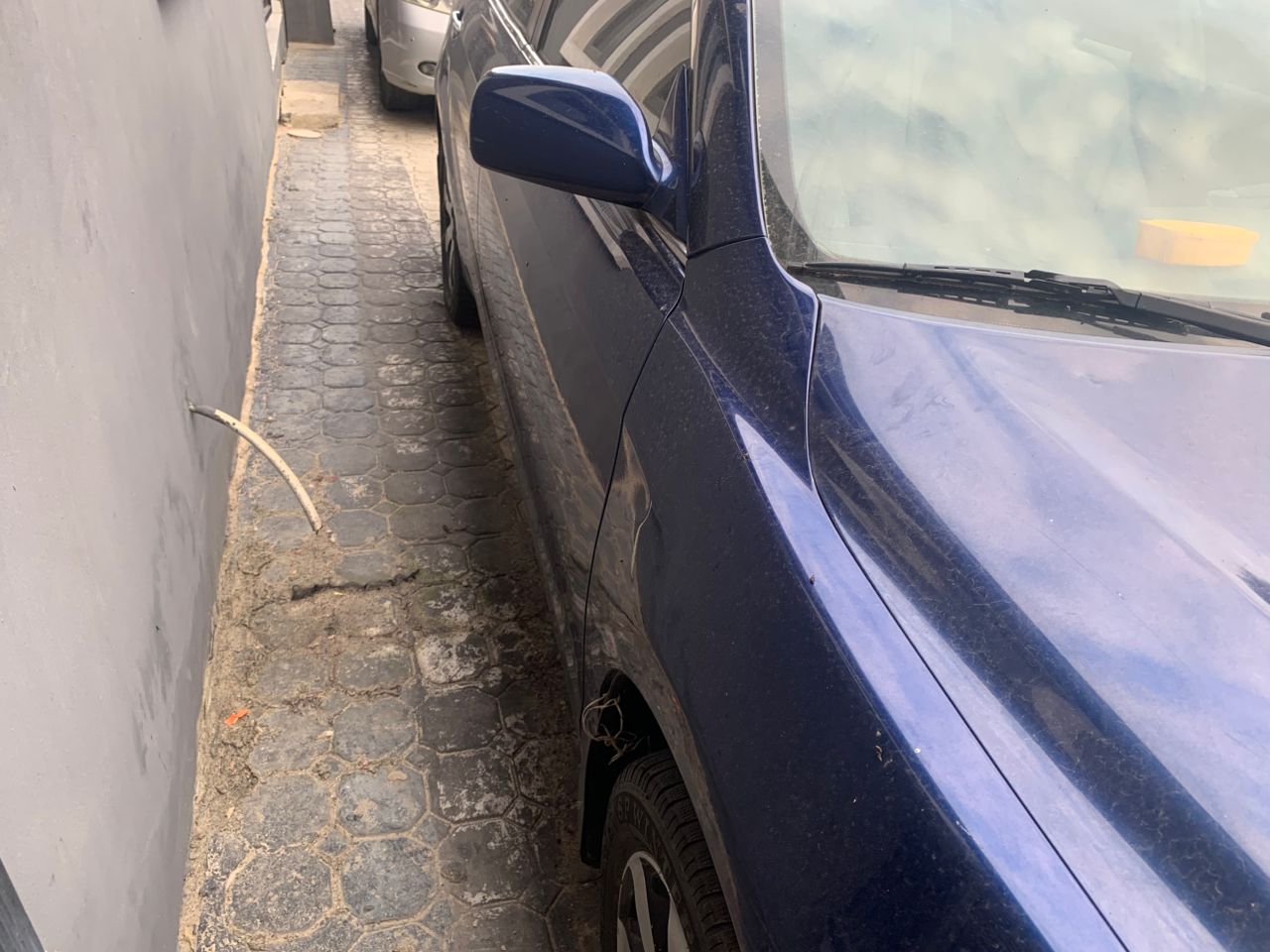Car Image 8