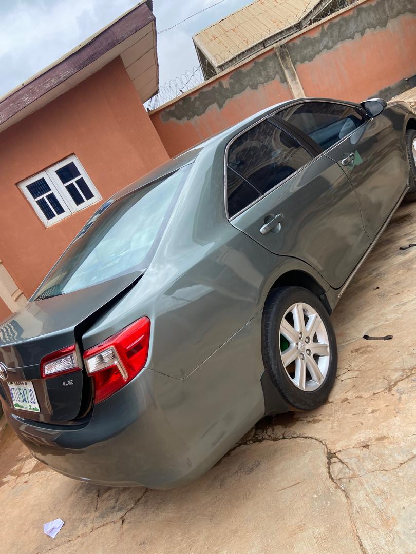 Car Image 9