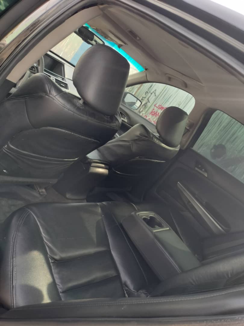 Car Image 5