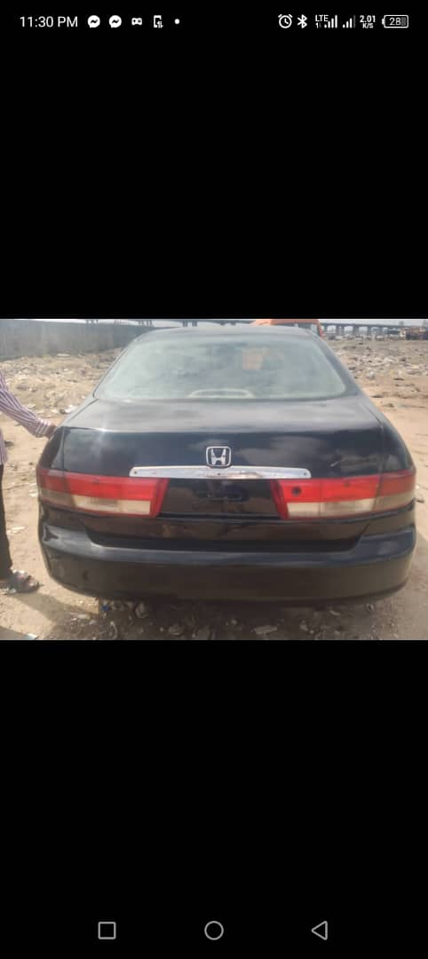 Car Image 6