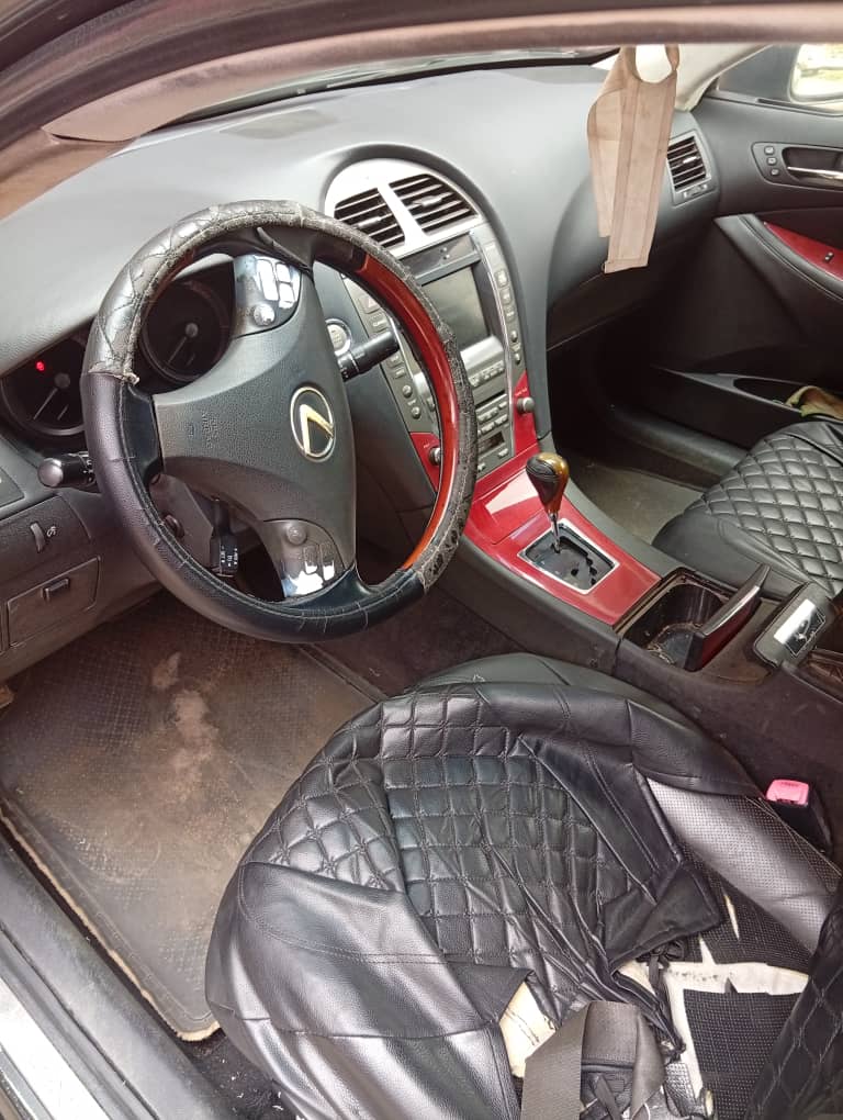 Car Image 6