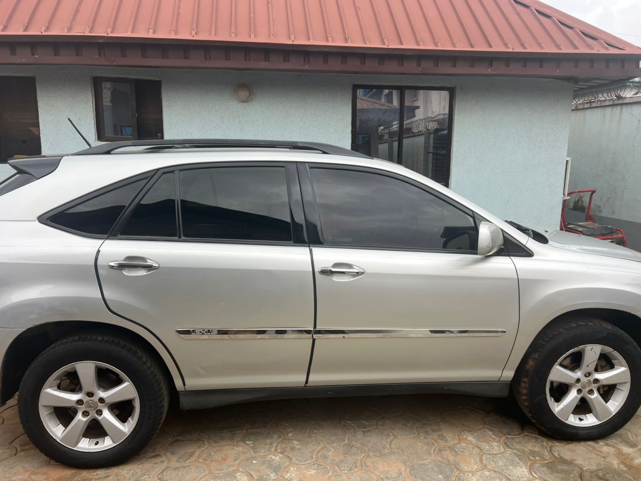 Car Image 3