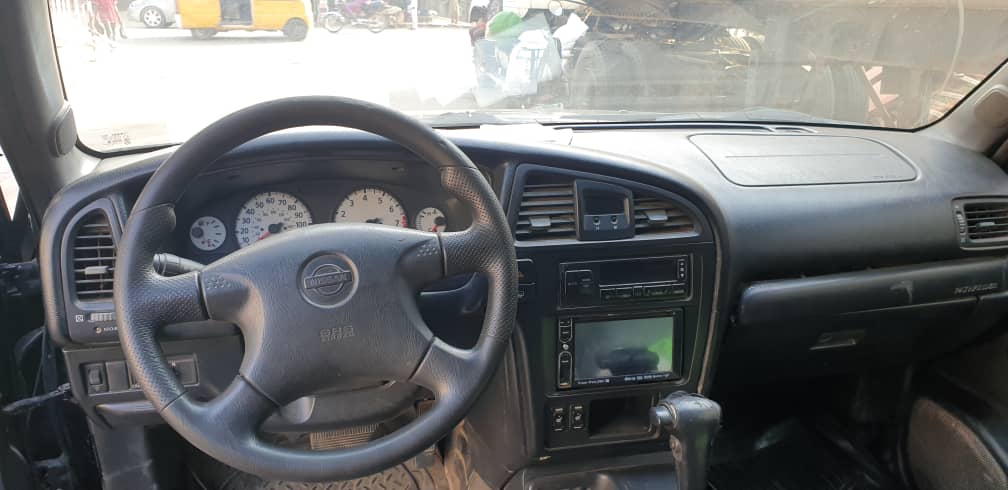Car Image 6