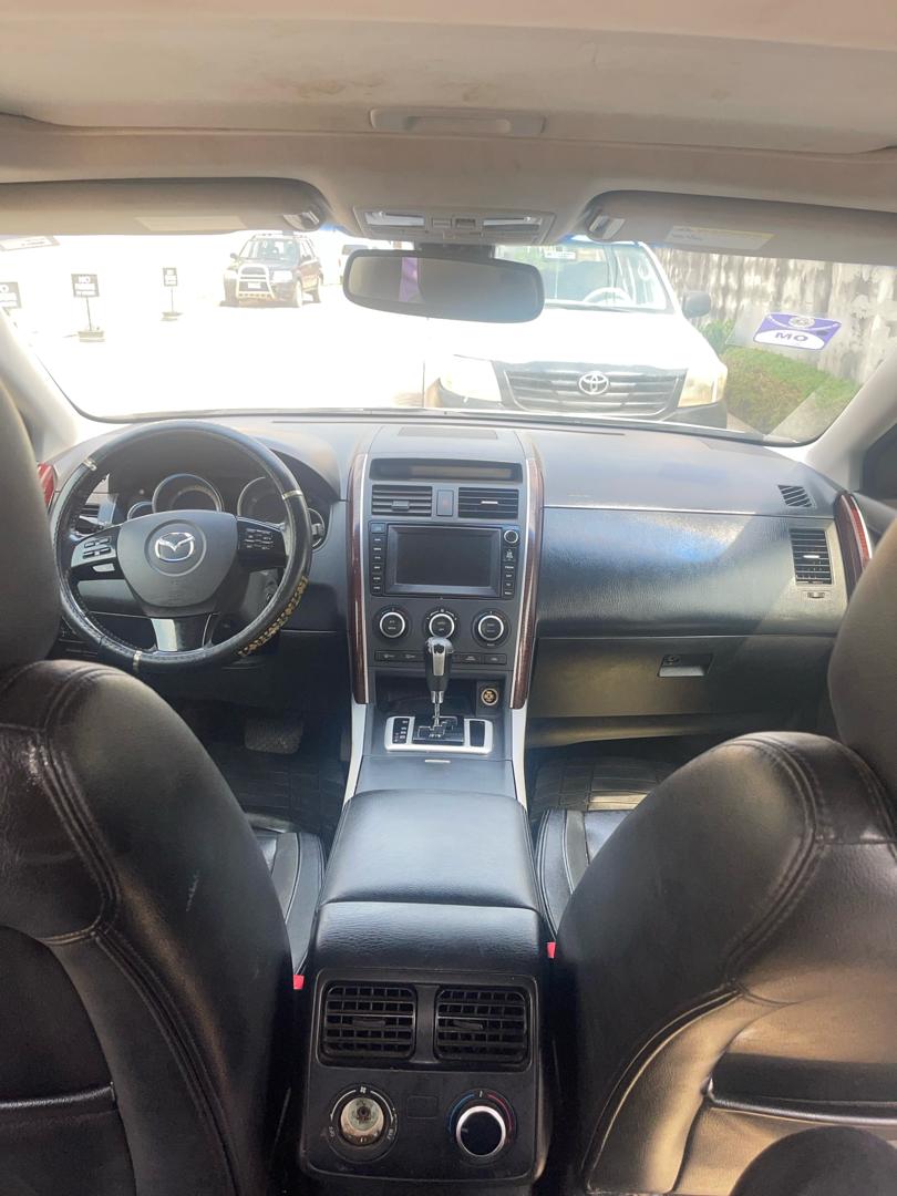 Car Image 4