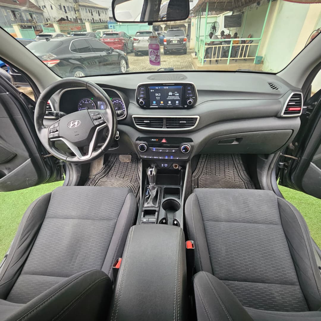 Car Image 6