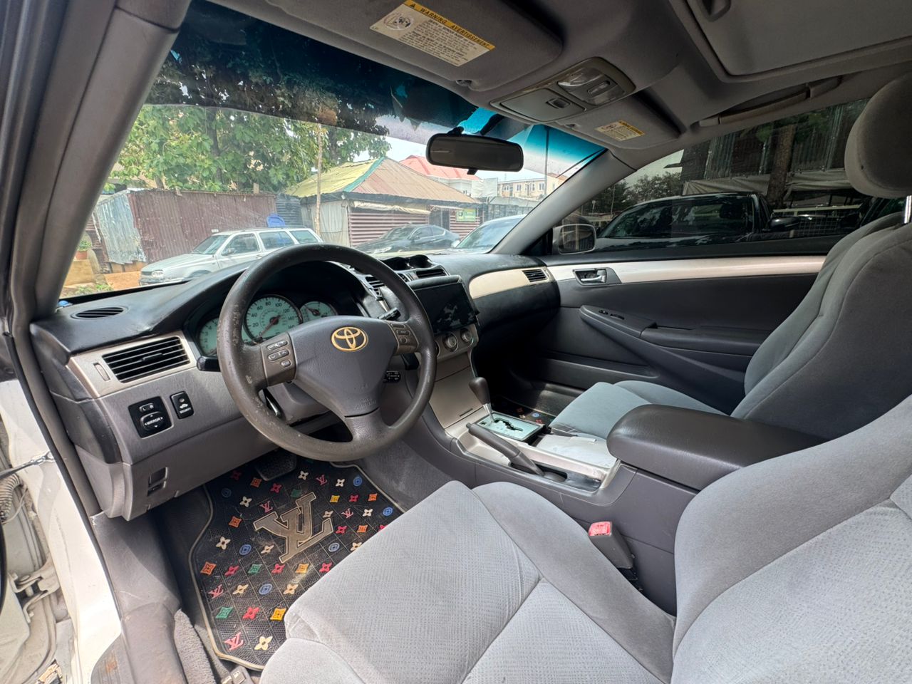 Car Image 4