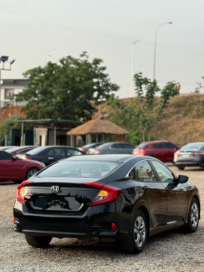 Car Image 4
