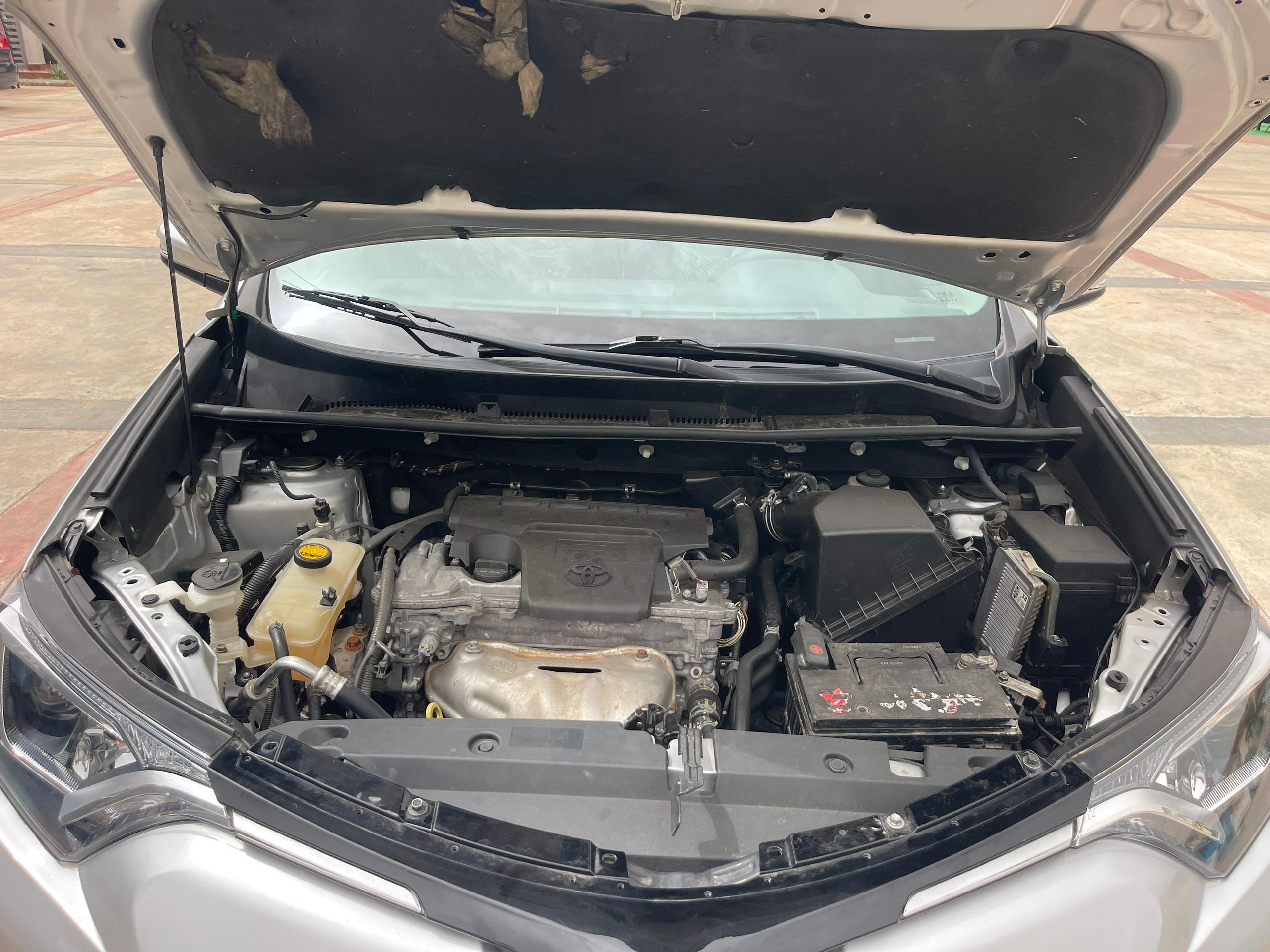 Car Image 8