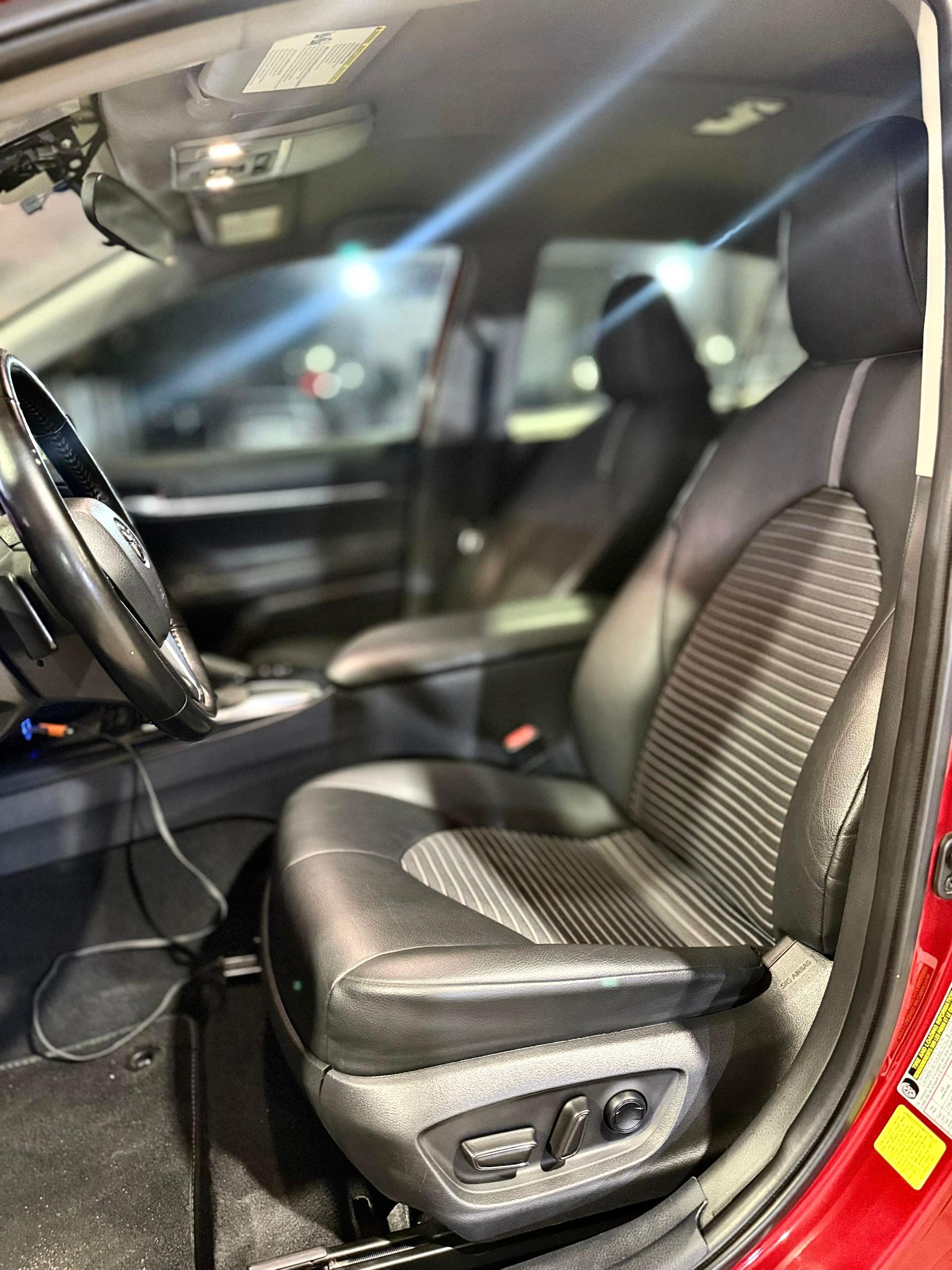 Car Image 5
