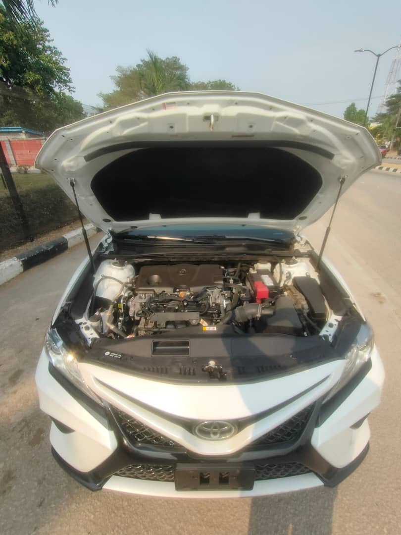 Car Image 4