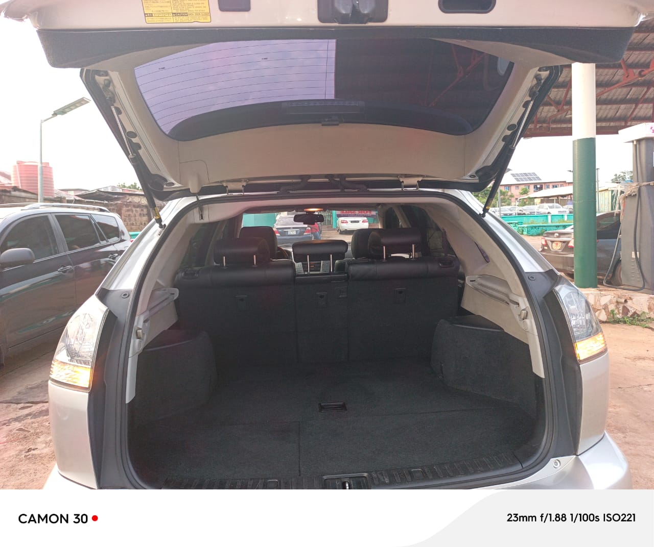 Car Image 8