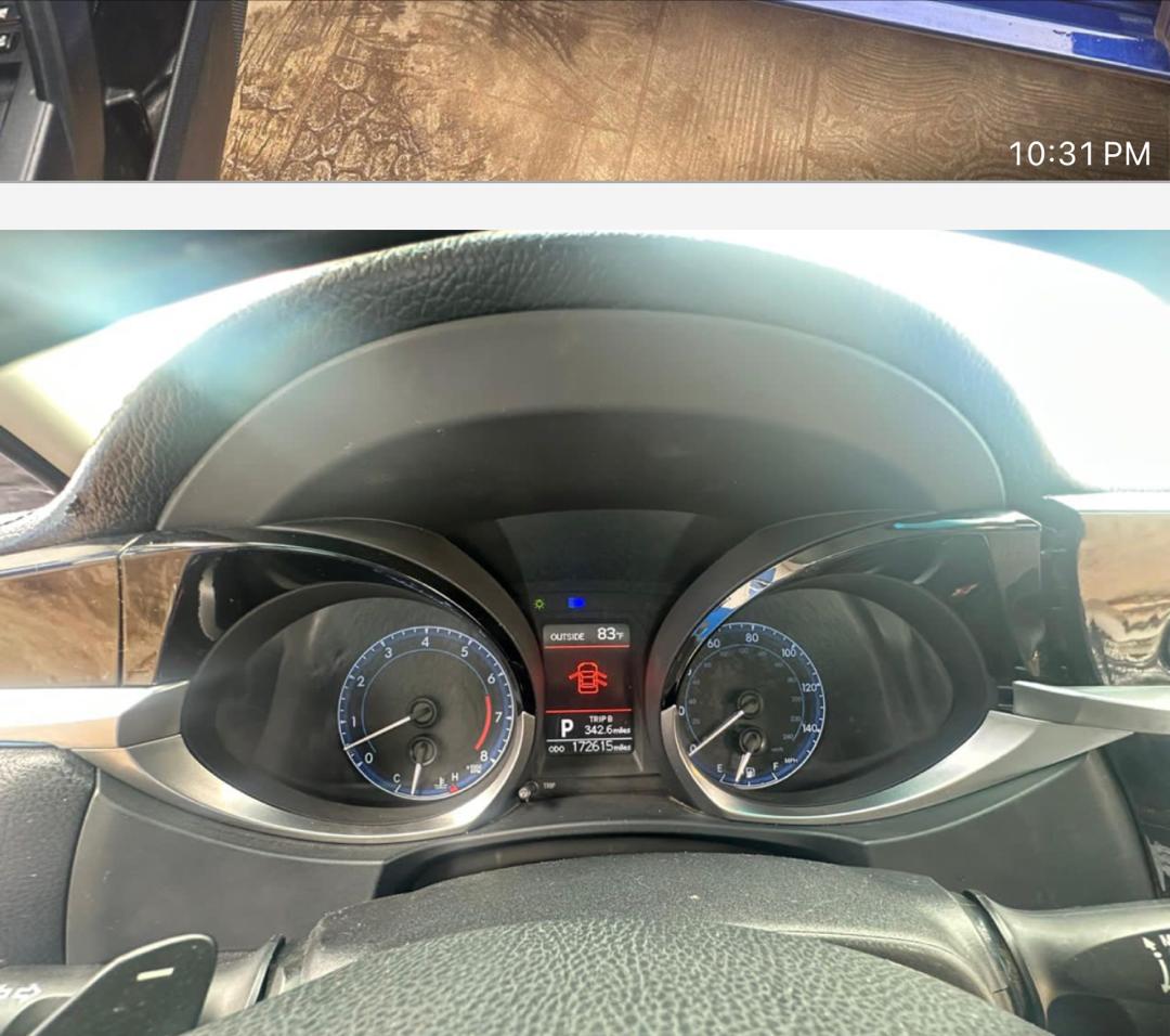 Car Image 4